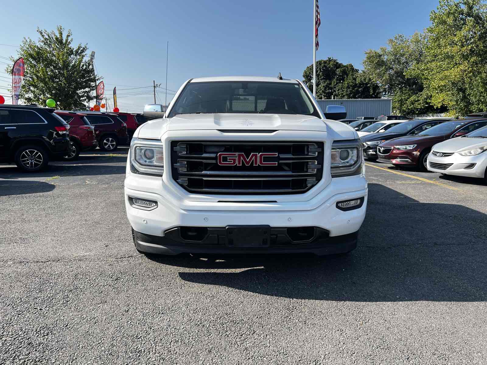 2016 GMC Sierra 1500 SLT 2