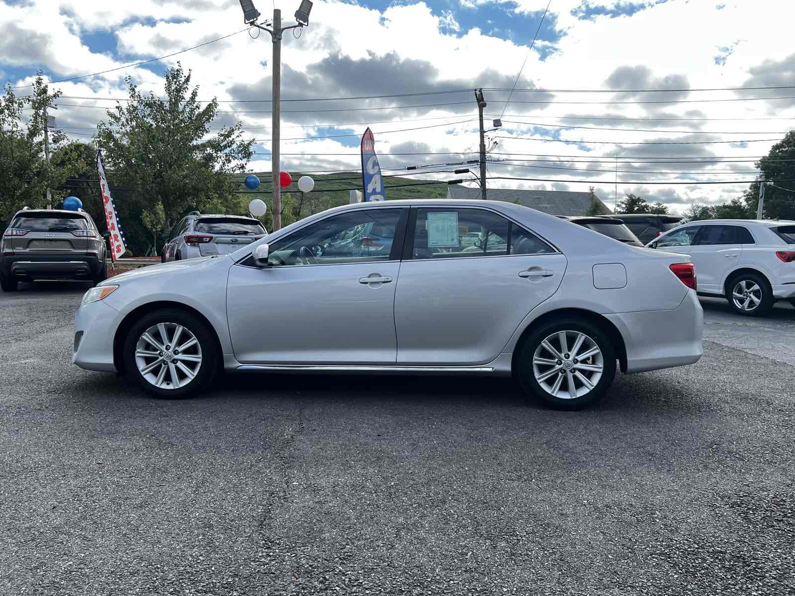 2012 Toyota Camry XLE 4