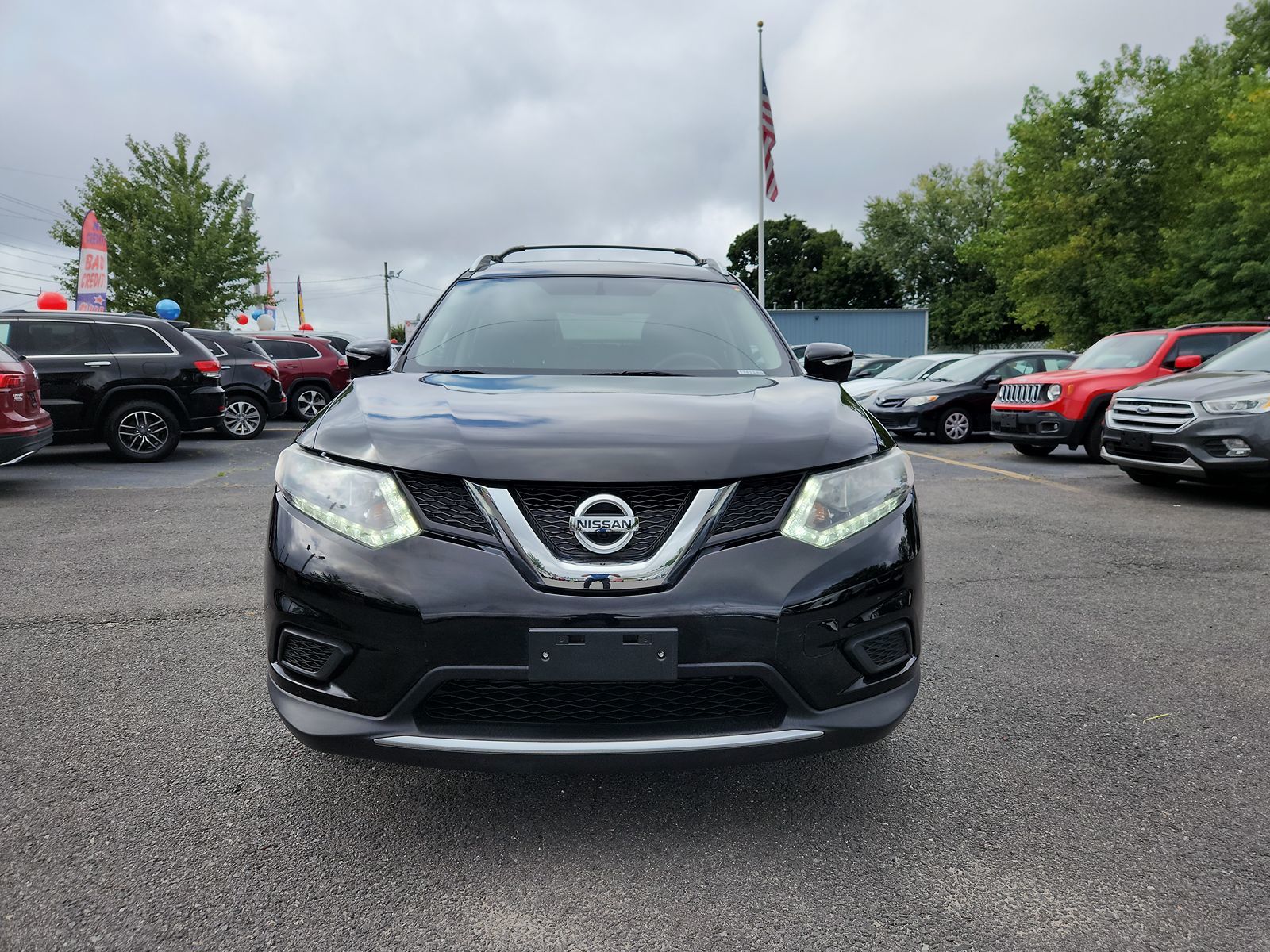 2015 Nissan Rogue SV 8