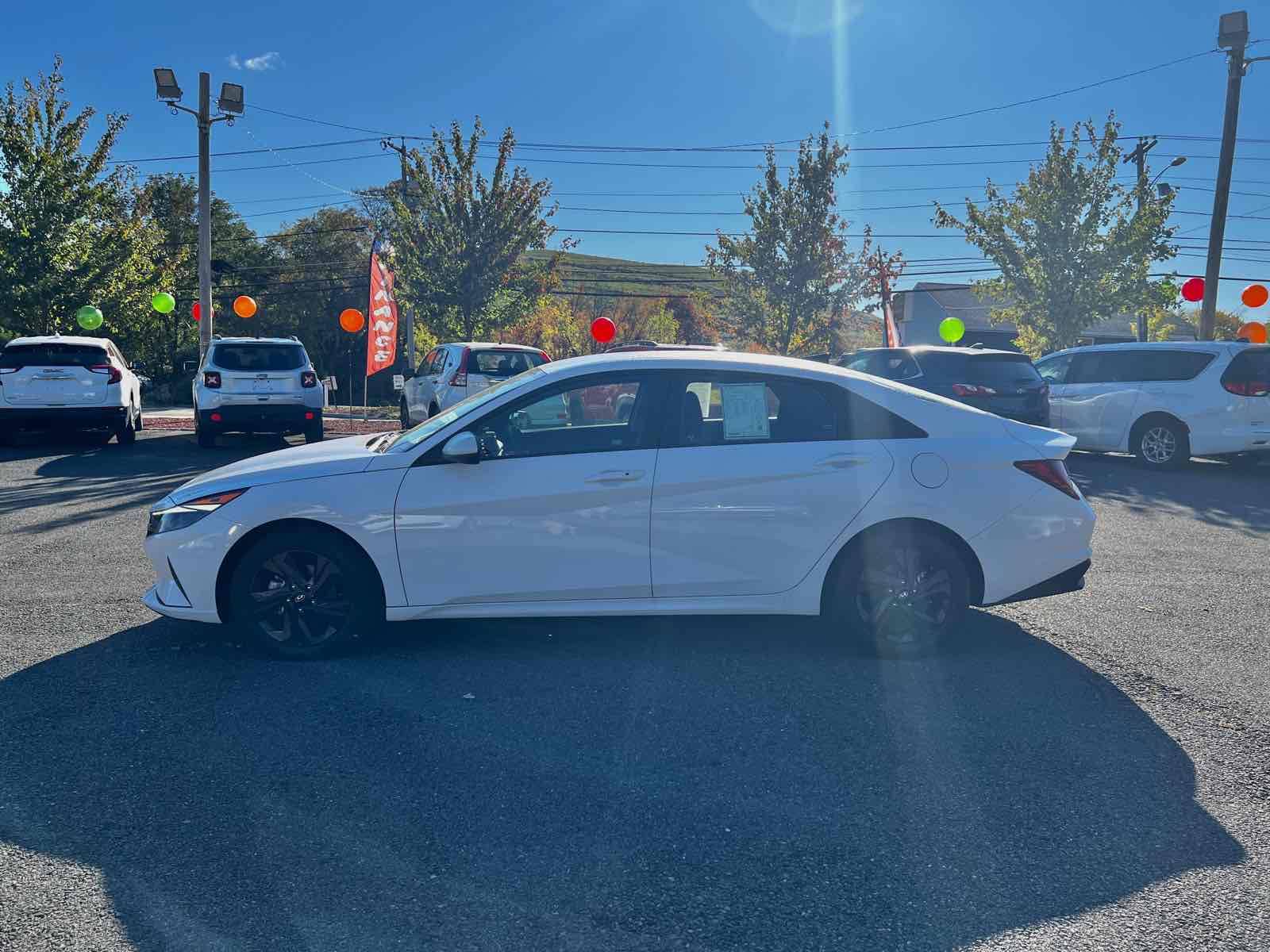 2021 Hyundai Elantra Hybrid Blue 4