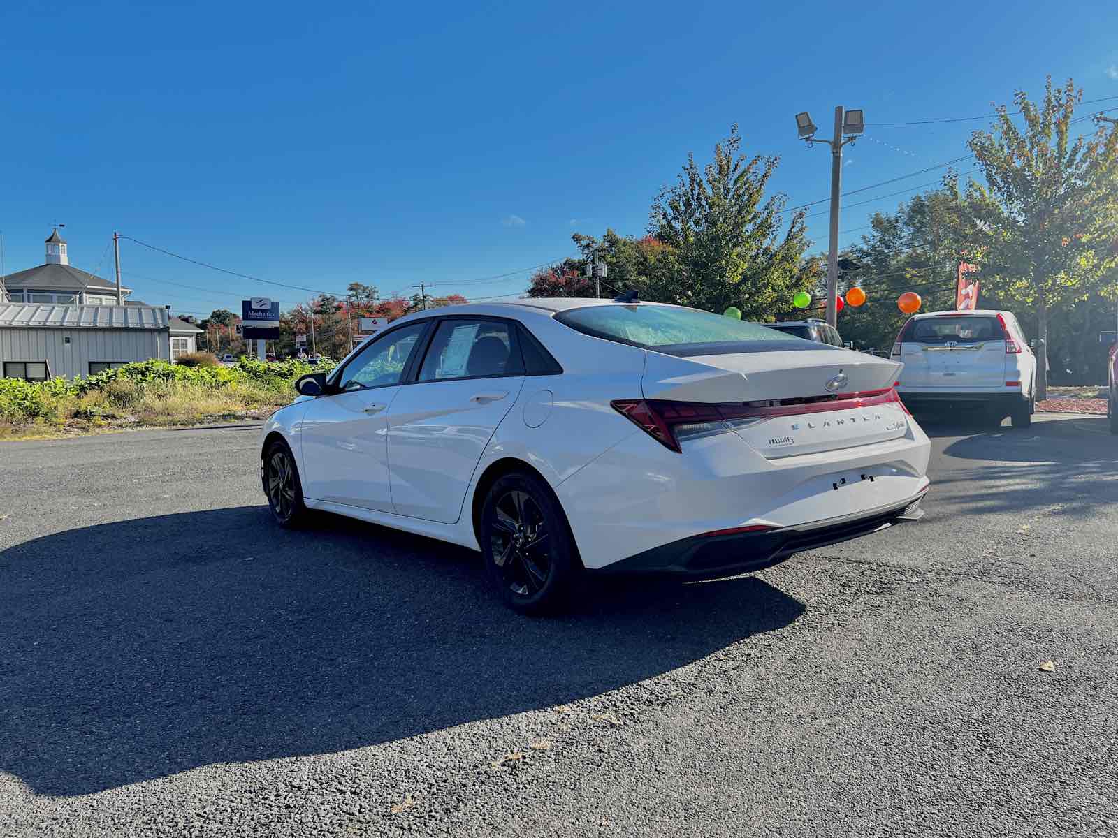 2021 Hyundai Elantra Hybrid Blue 5