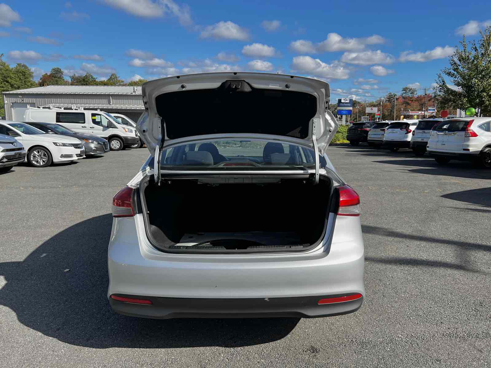 2018 Kia Forte LX 34