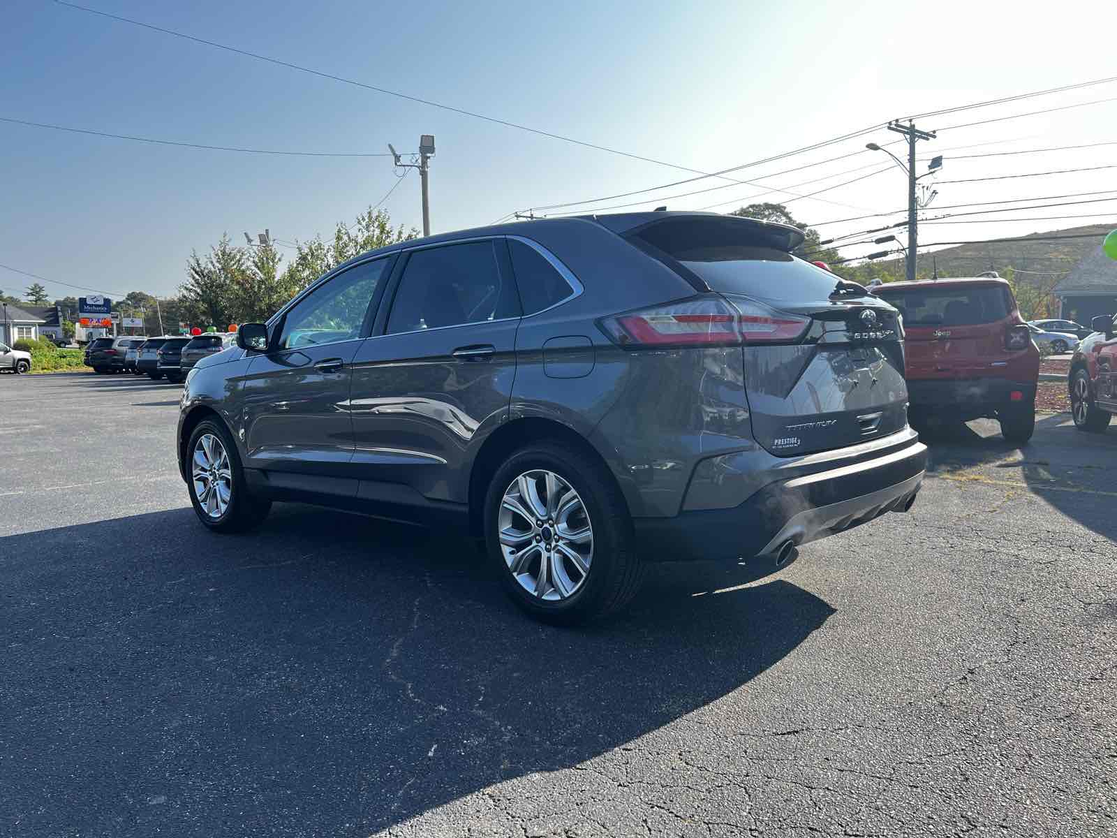 2022 Ford Edge Titanium 5