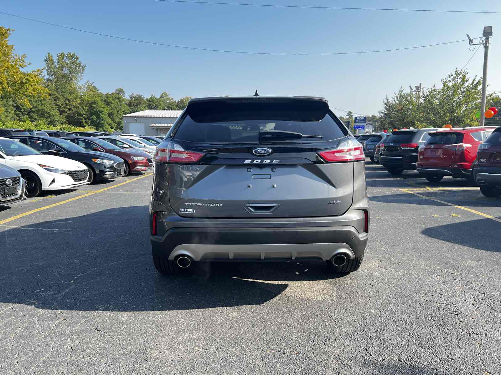 2022 Ford Edge Titanium 6