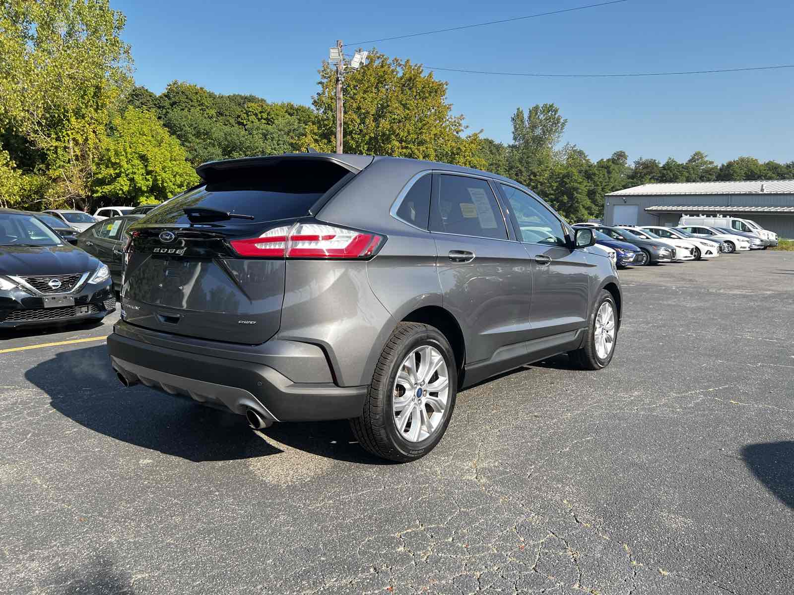 2022 Ford Edge Titanium 7