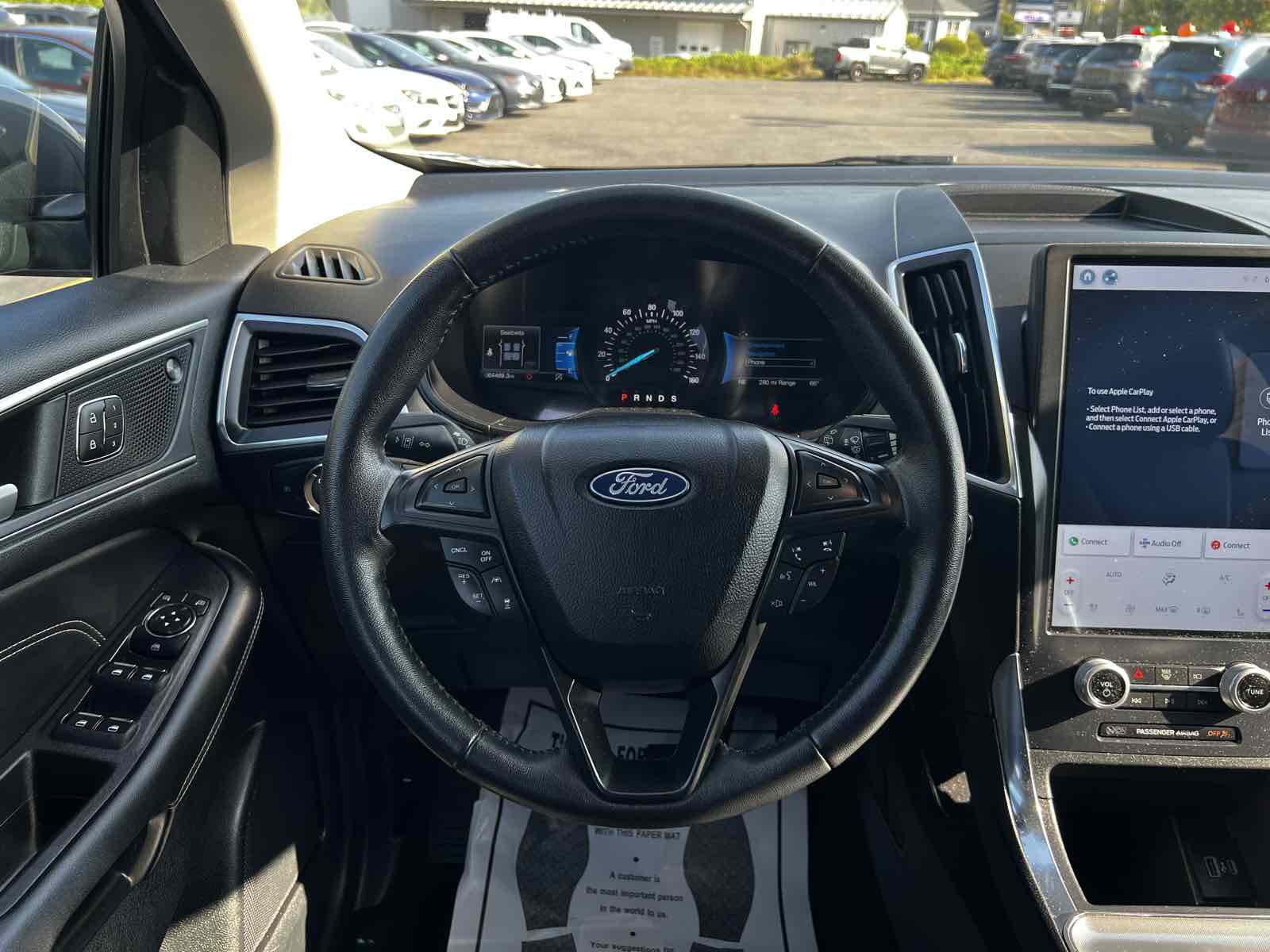 2022 Ford Edge Titanium 30