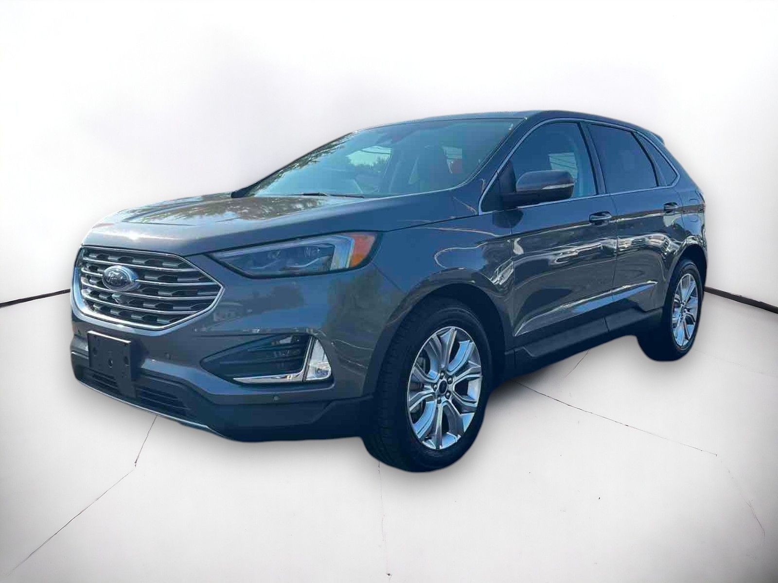 2022 Ford Edge Titanium 2