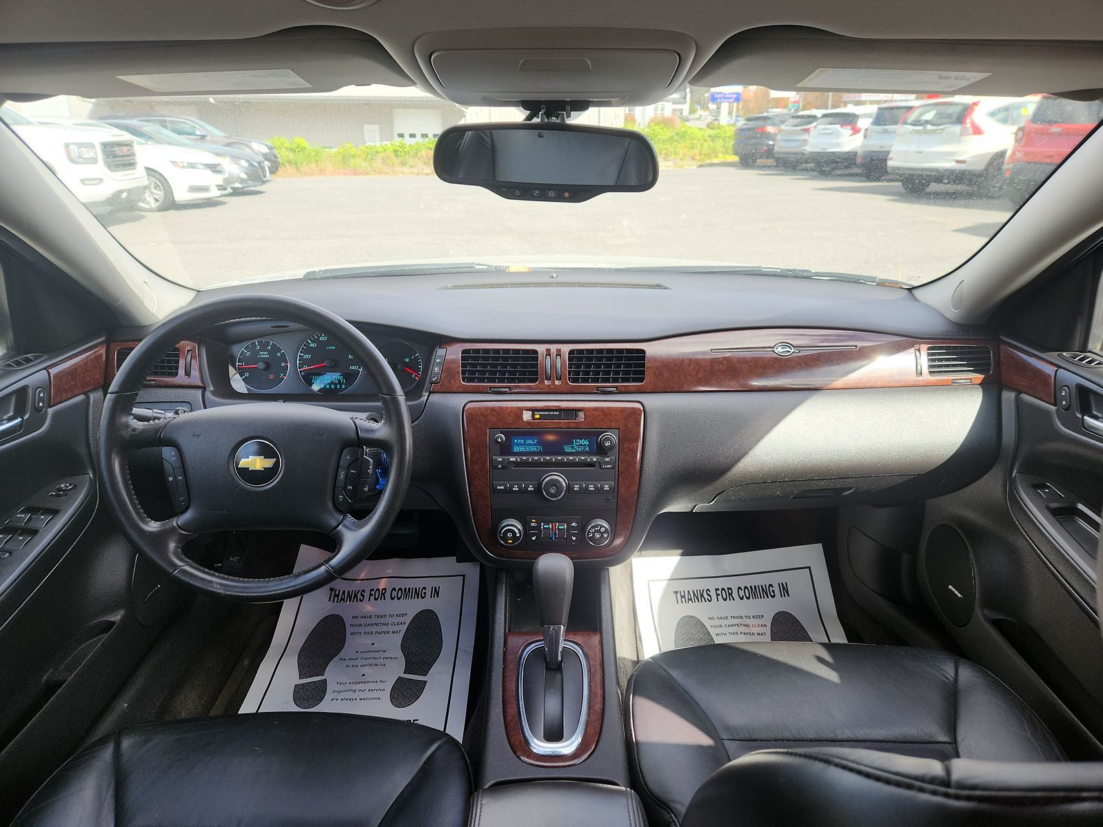 2011 Chevrolet Impala LT Retail 12