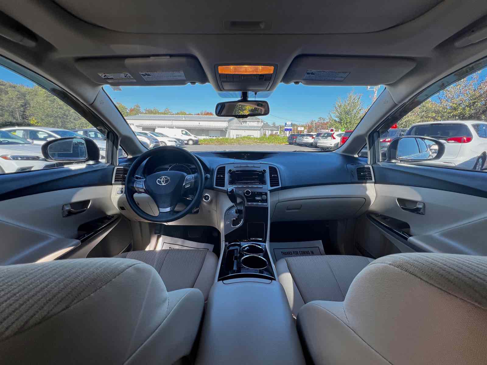 2010 Toyota Venza  27