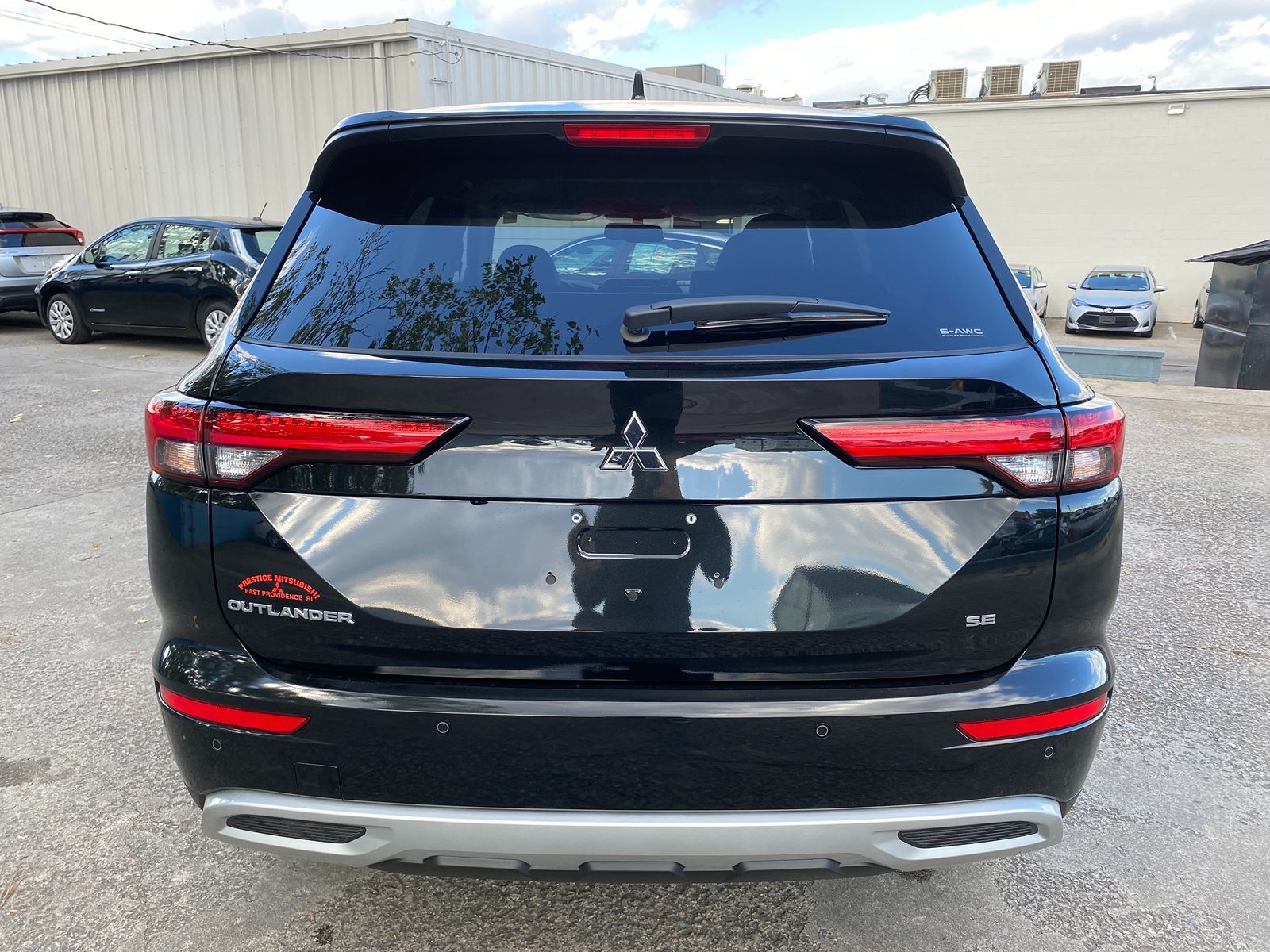 2024 Mitsubishi Outlander SE 8