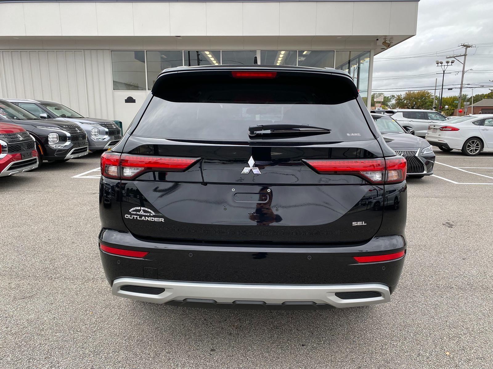 2024 Mitsubishi Outlander SEL 8