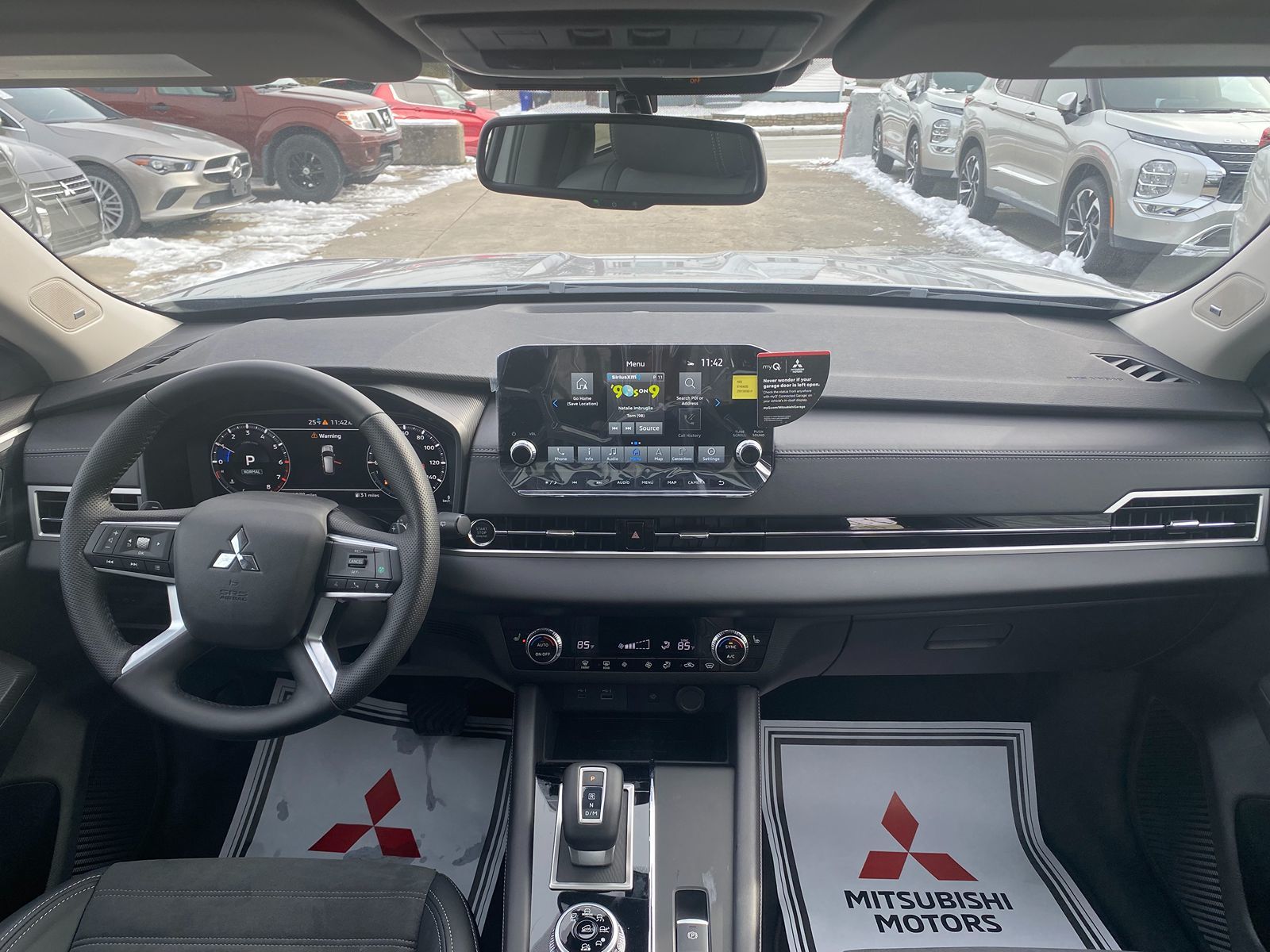 2024 Mitsubishi Outlander SE 27