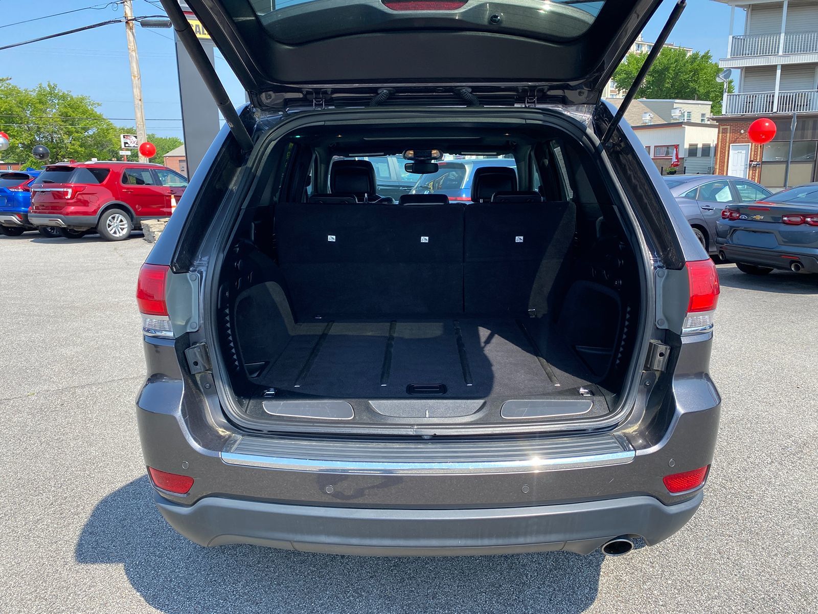 2017 Jeep Grand Cherokee Limited 8