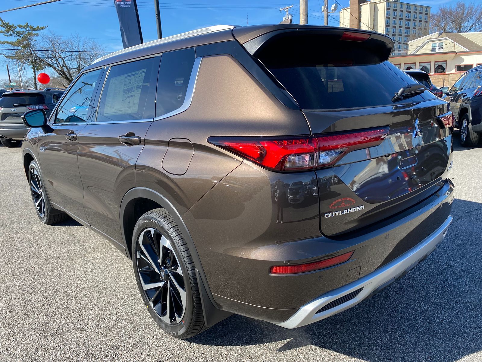 2024 Mitsubishi Outlander PHEV SEL 4