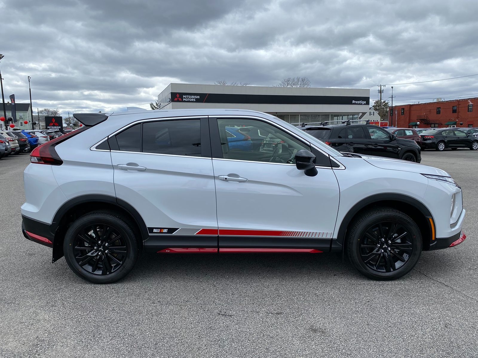 2024 Mitsubishi Eclipse Cross Ralliart 6