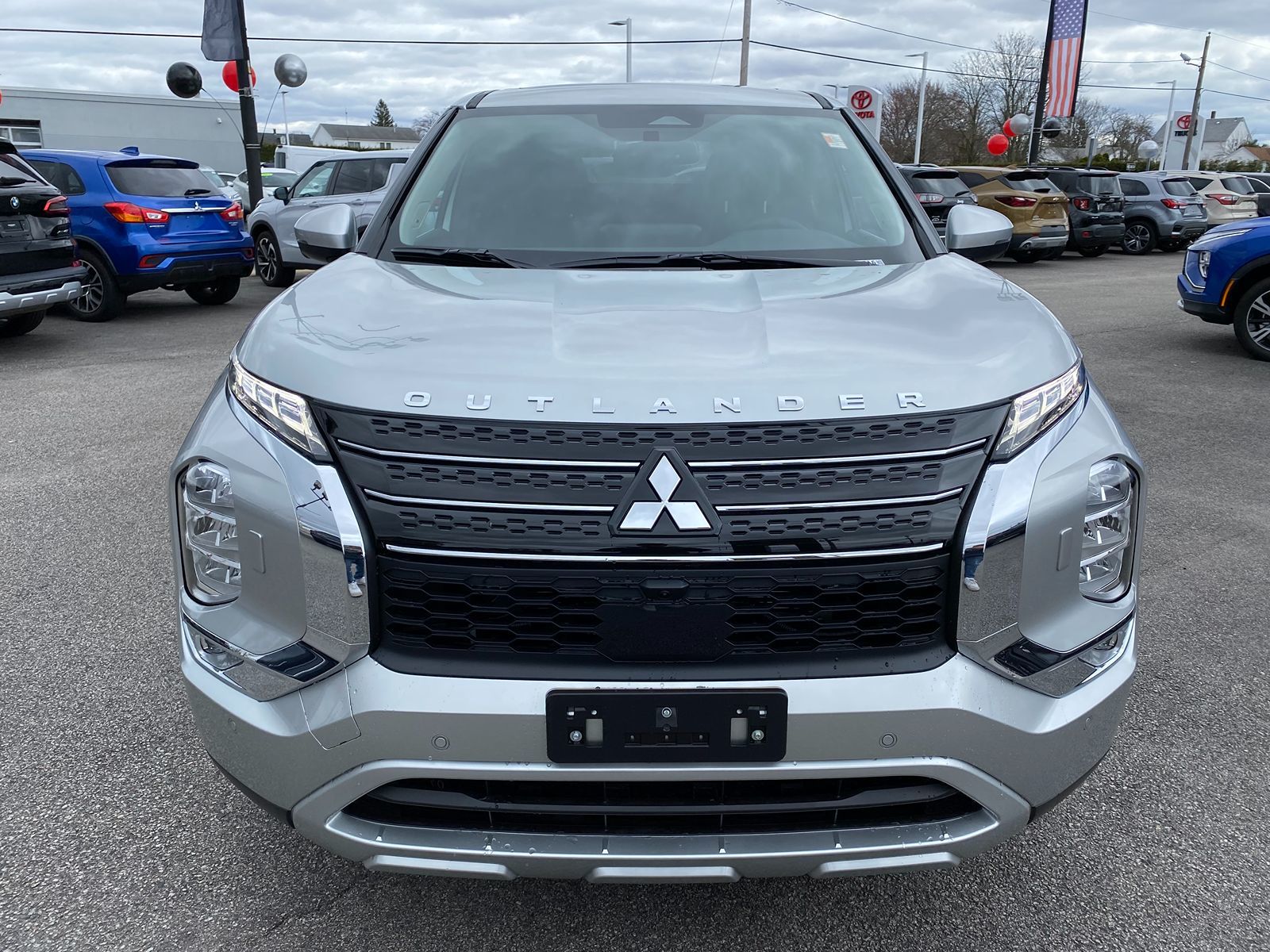 2024 Mitsubishi Outlander PHEV SE 8