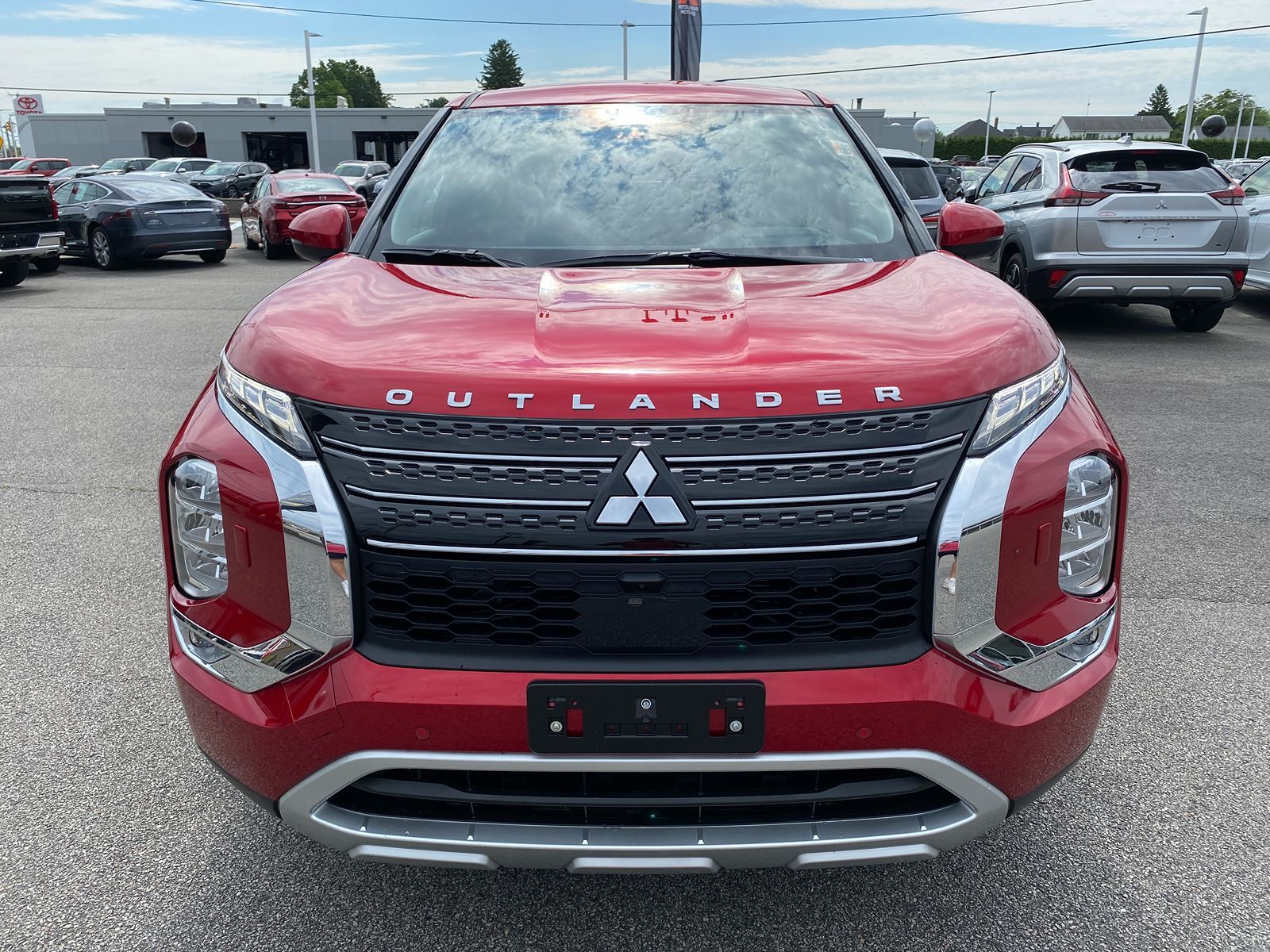 2024 Mitsubishi Outlander PHEV SE 8