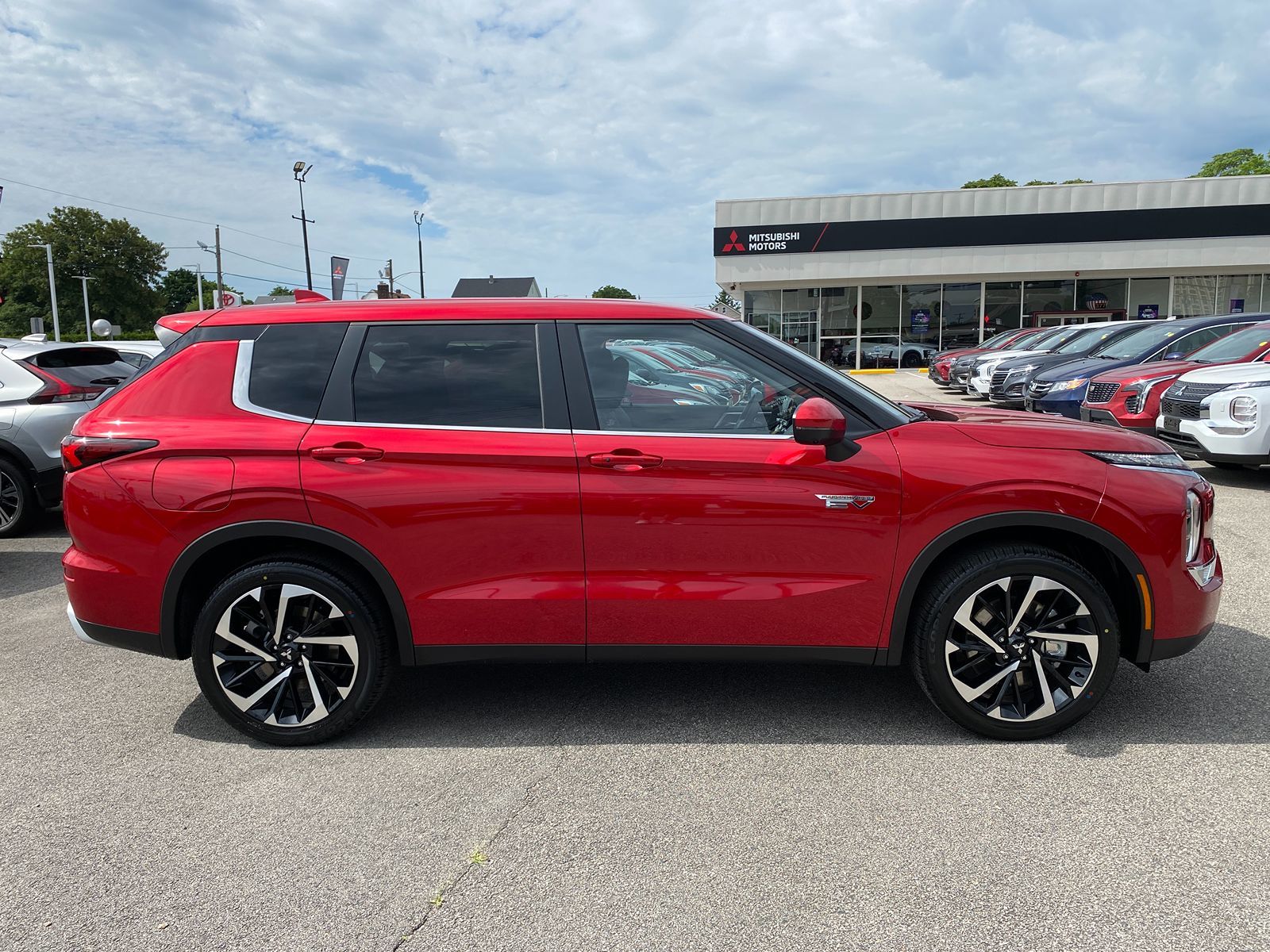 2024 Mitsubishi Outlander PHEV SE 6