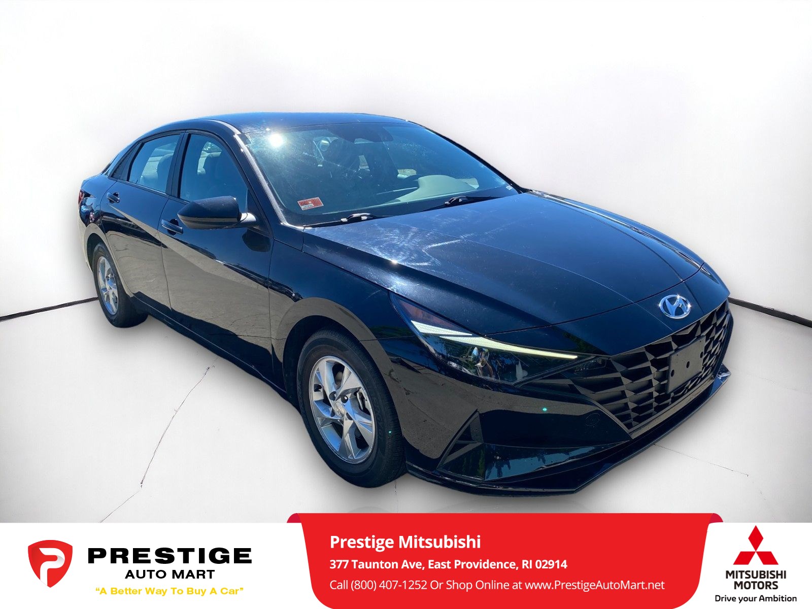 Used 2021 Hyundai Elantra SE with VIN KMHLL4AG8MU117603 for sale in East Providence, RI