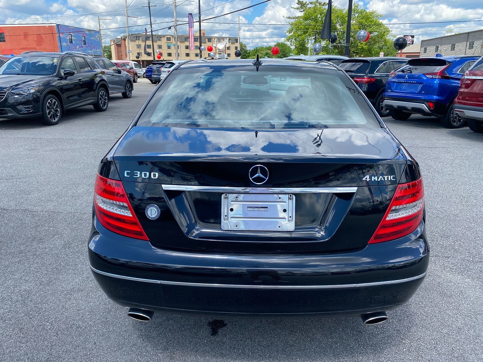 2012 Mercedes-Benz C 300 Luxury Sedan 10