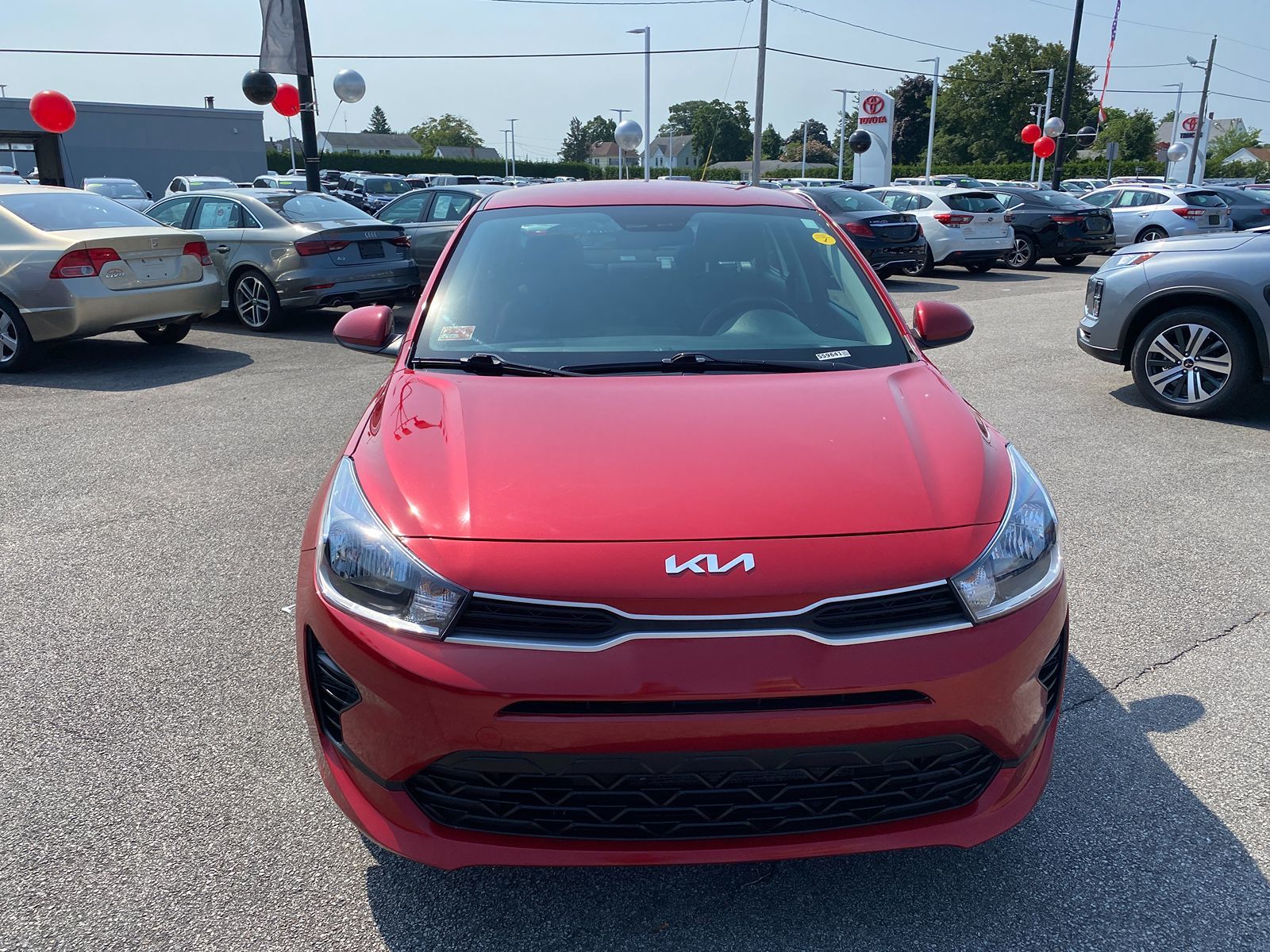 2022 Kia Rio S 8