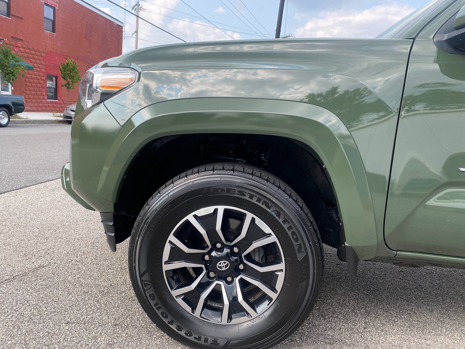 2021 Toyota Tacoma 4WD TRD Sport 27