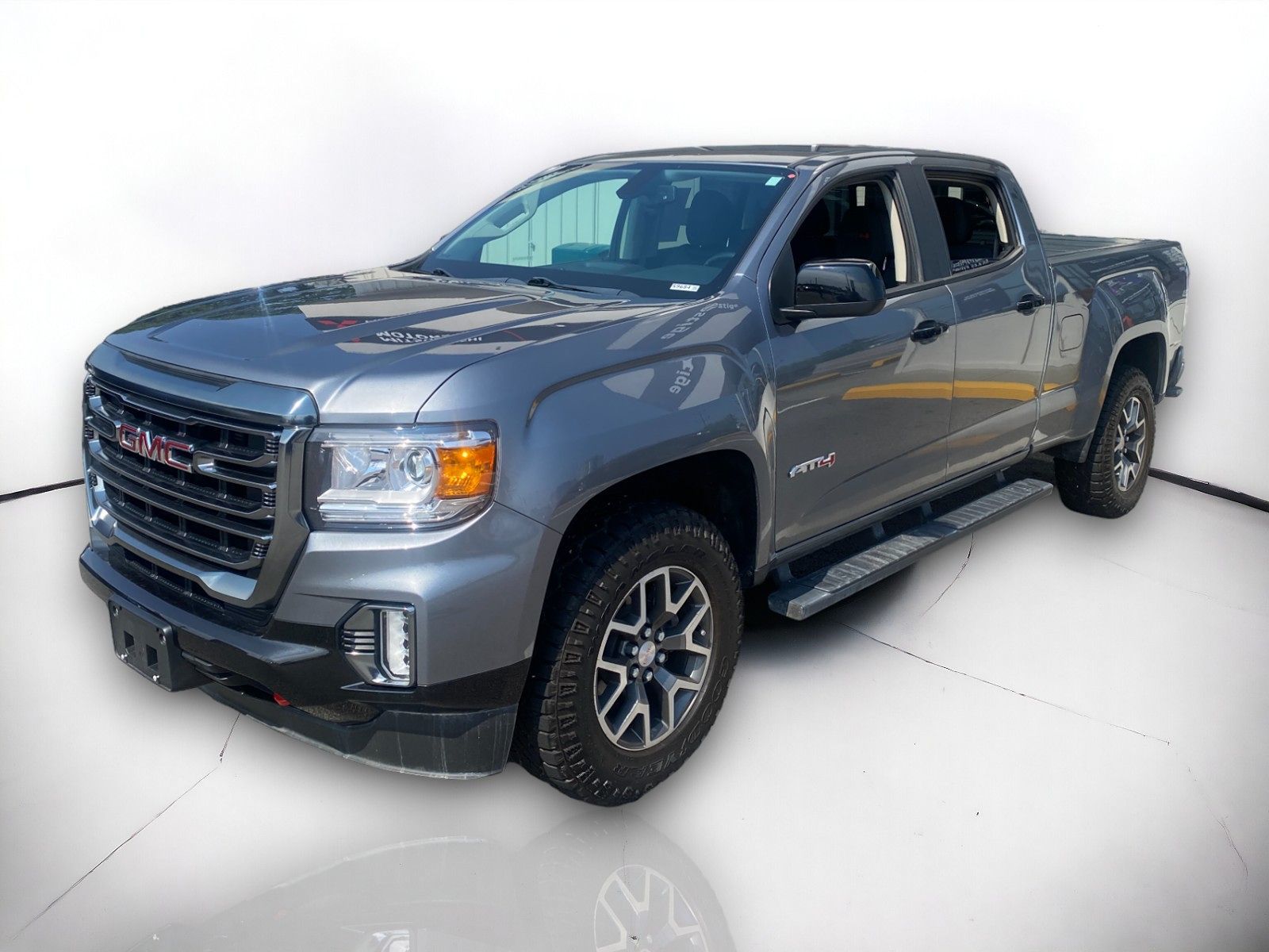 2021 GMC Canyon 4WD AT4 w/Cloth 2