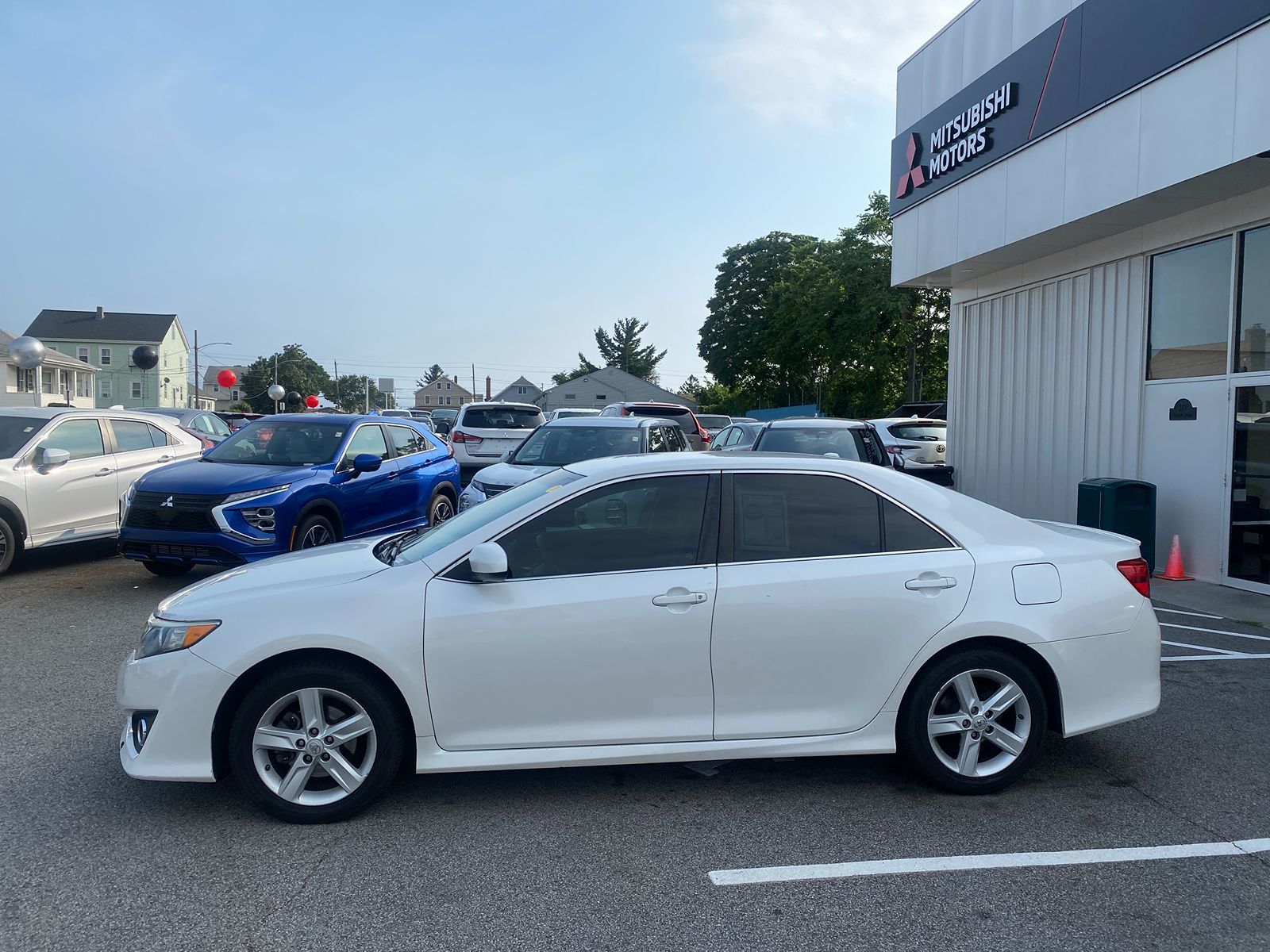 2014 Toyota Camry SE 7