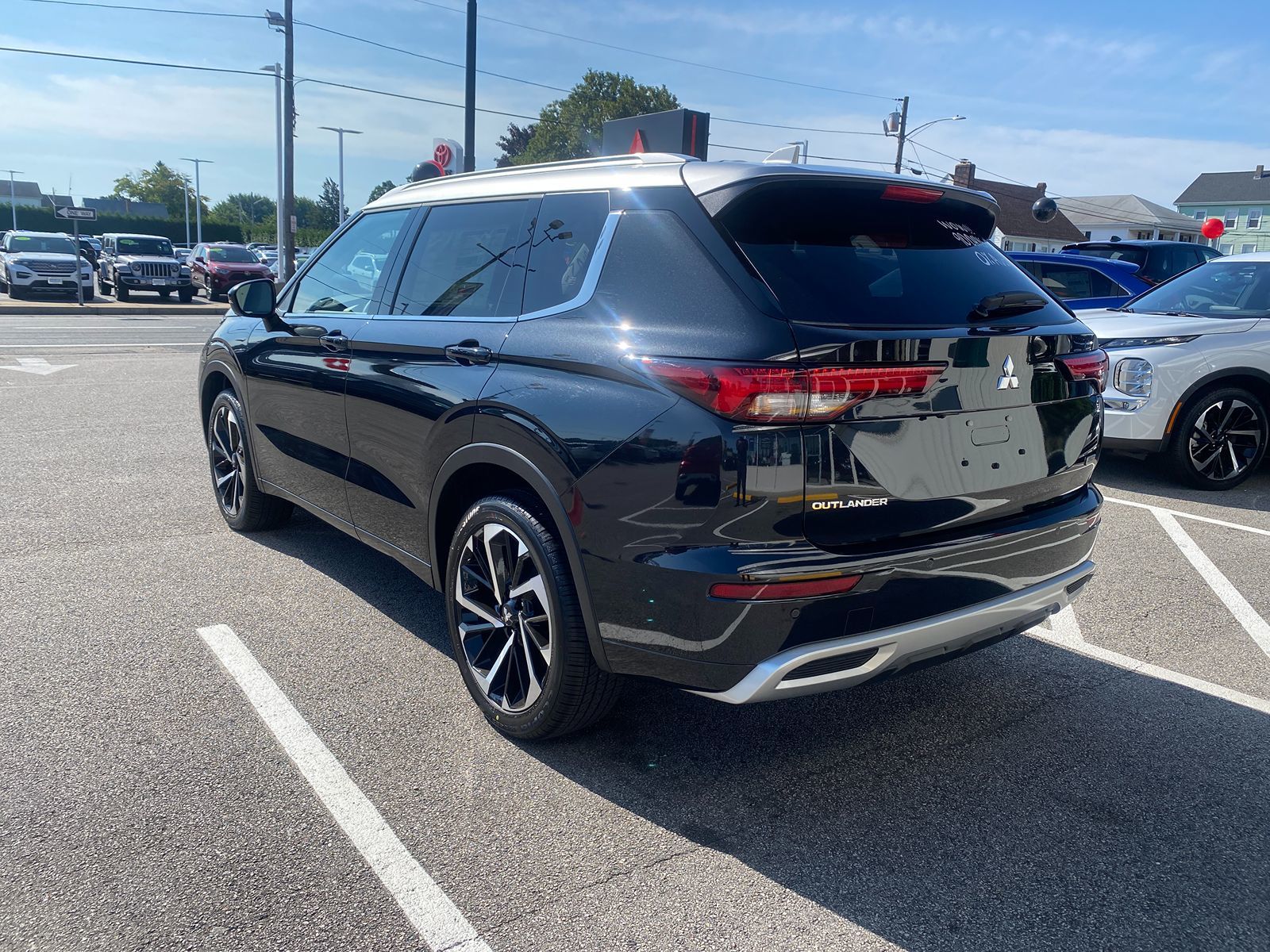 2024 Mitsubishi Outlander SEL Platinum Edition 4