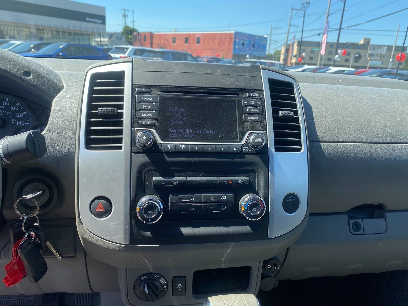 2018 Nissan Frontier SV V6 17