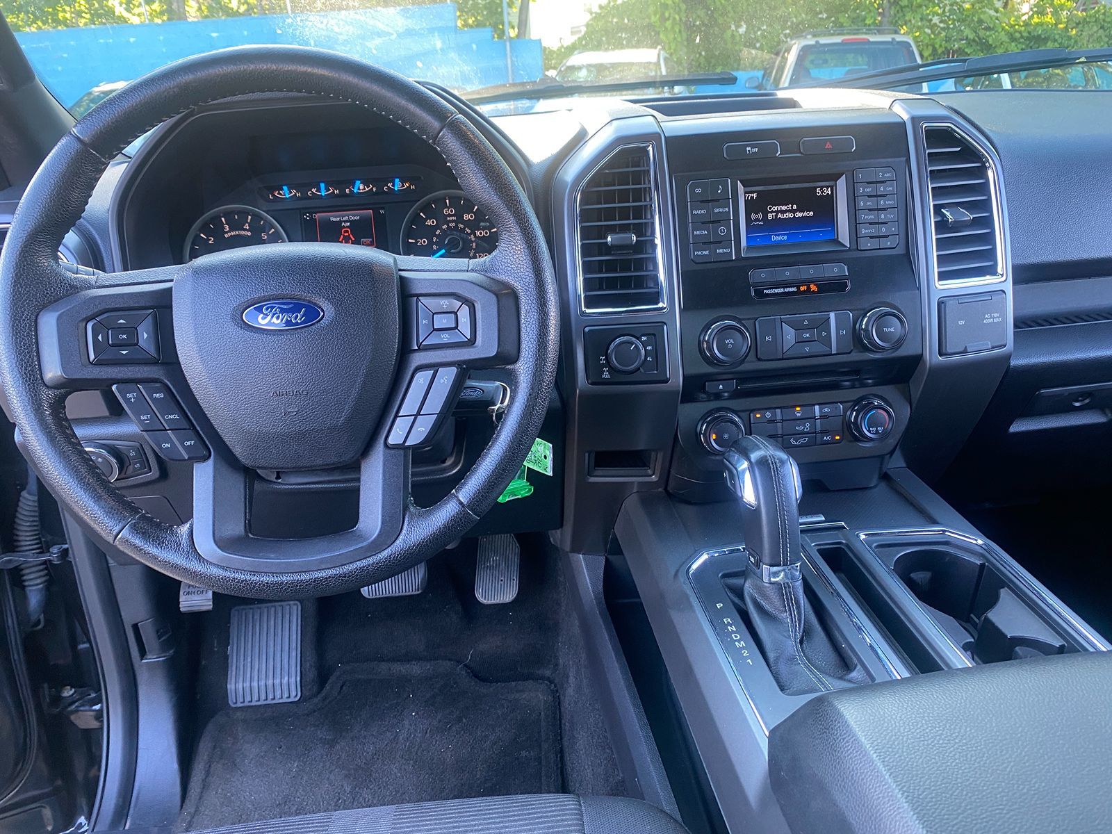 2015 Ford F-150 XLT 15