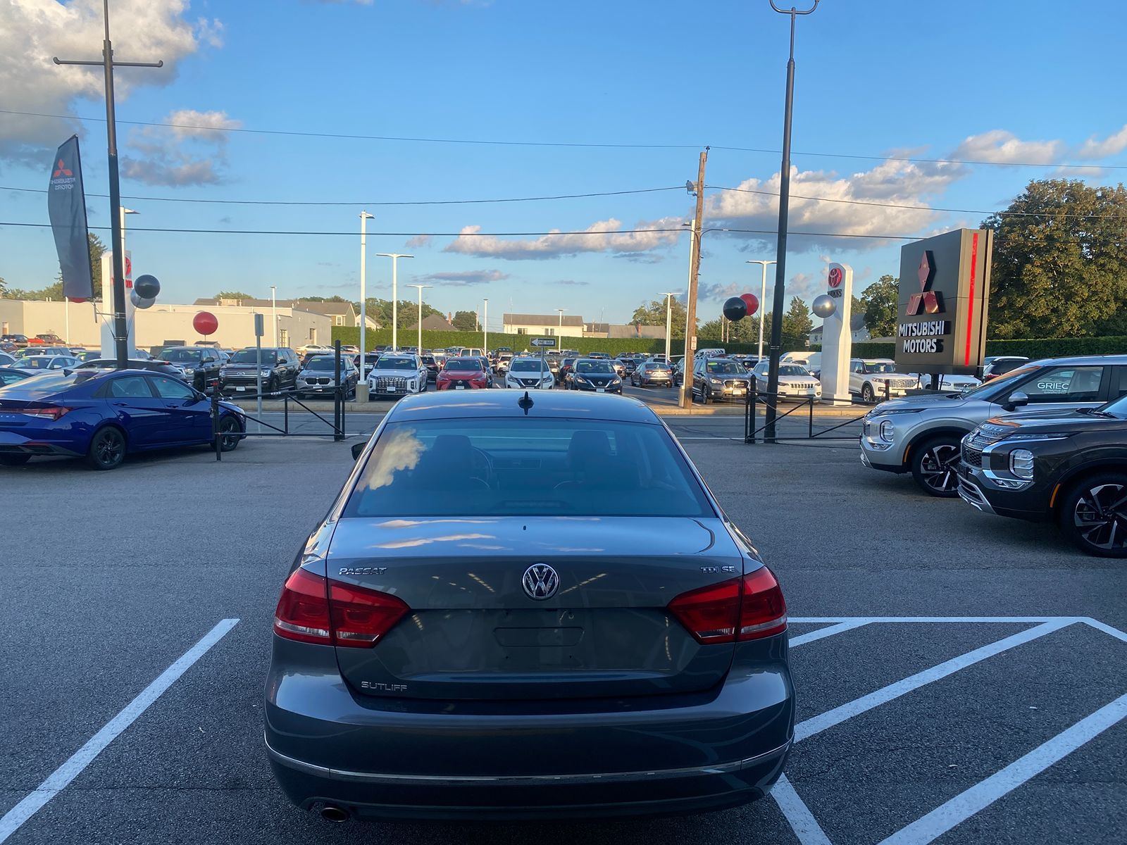 2014 Volkswagen Passat TDI SE w/Sunroof & Nav 10