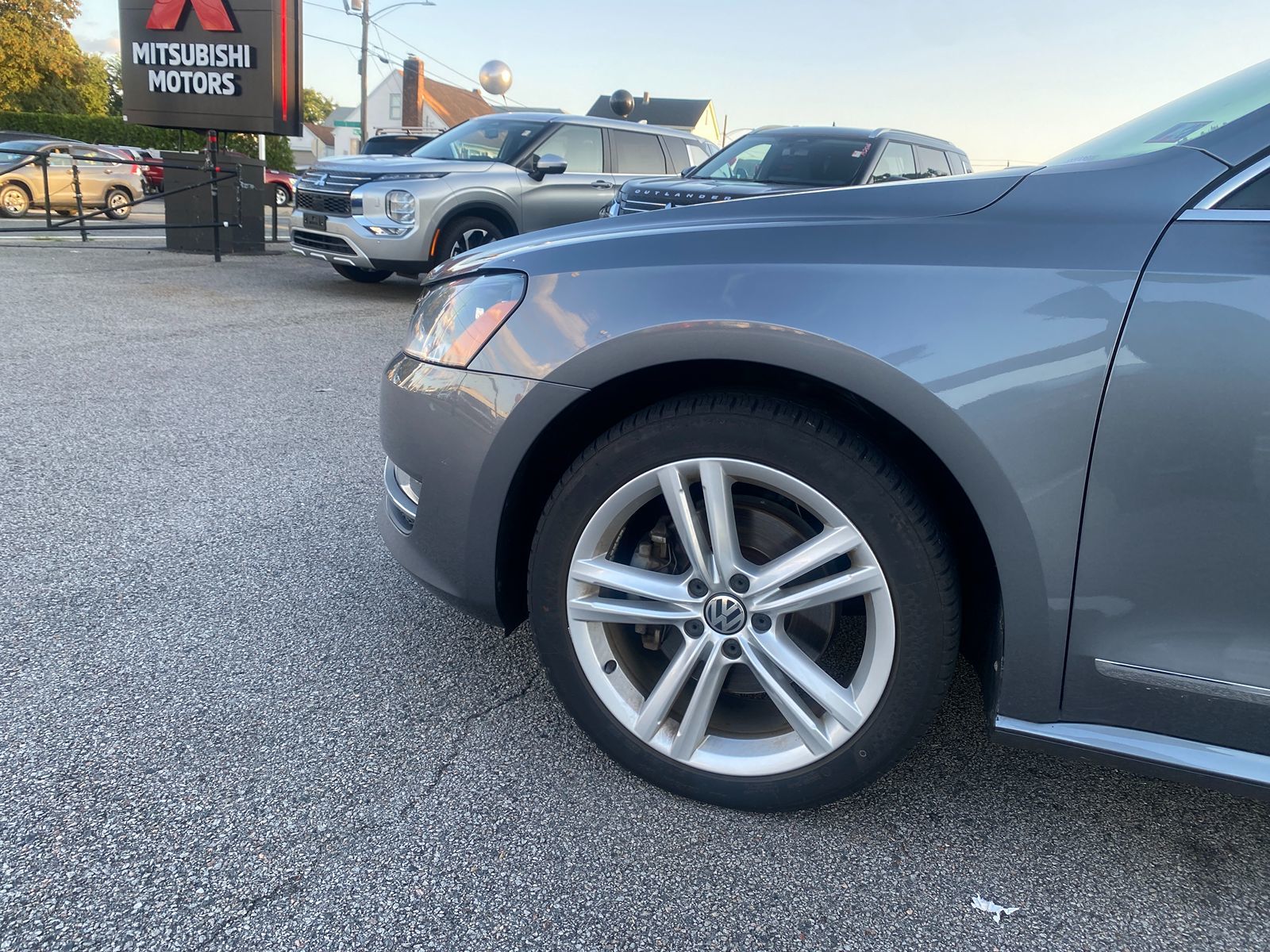 2014 Volkswagen Passat TDI SE w/Sunroof & Nav 24