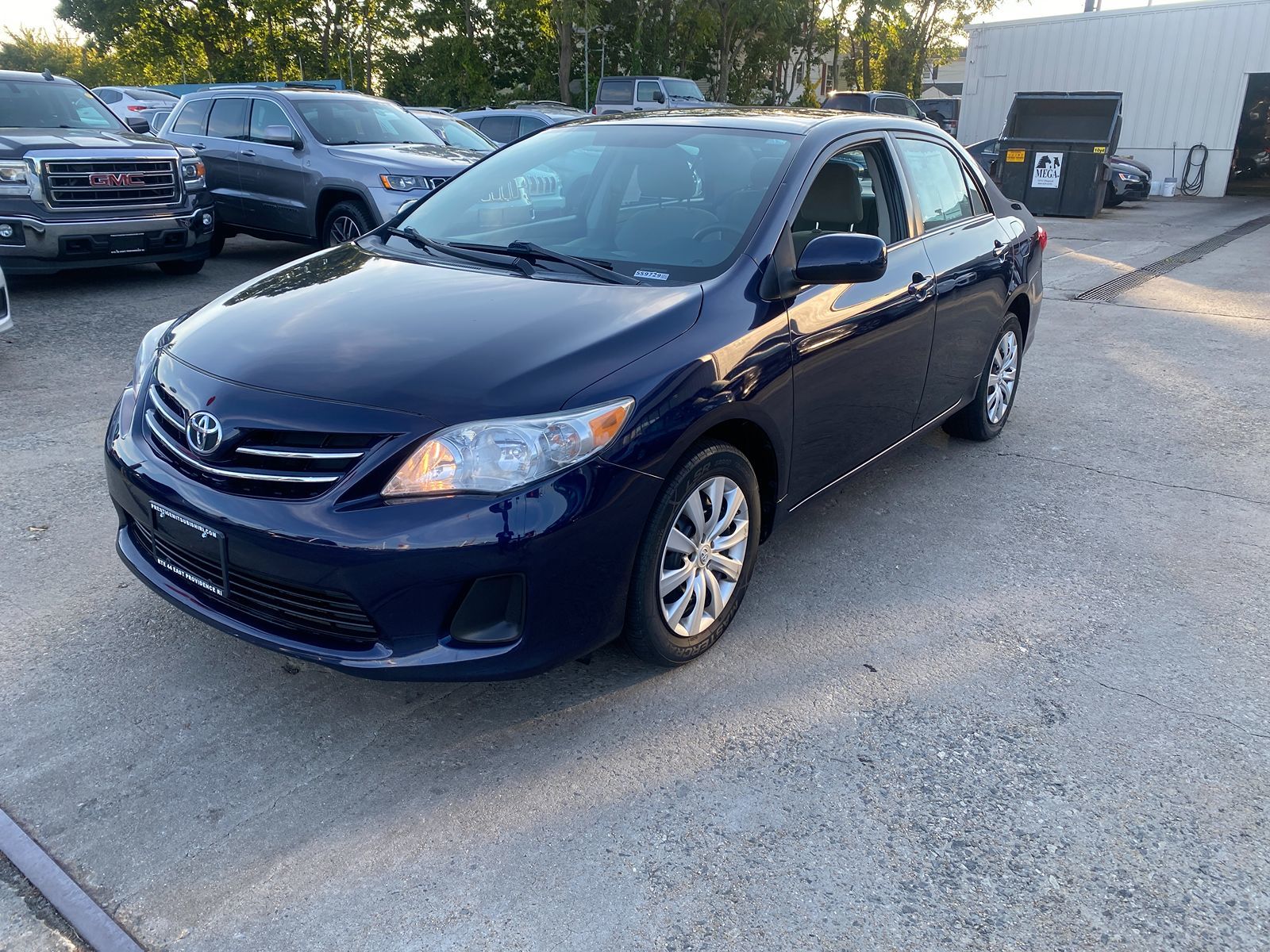 2013 Toyota Corolla LE 33