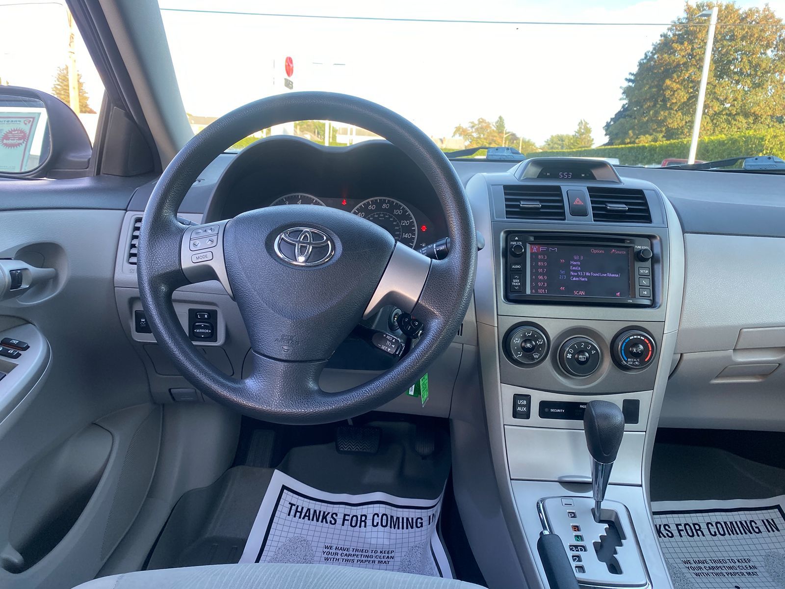 2013 Toyota Corolla LE 13