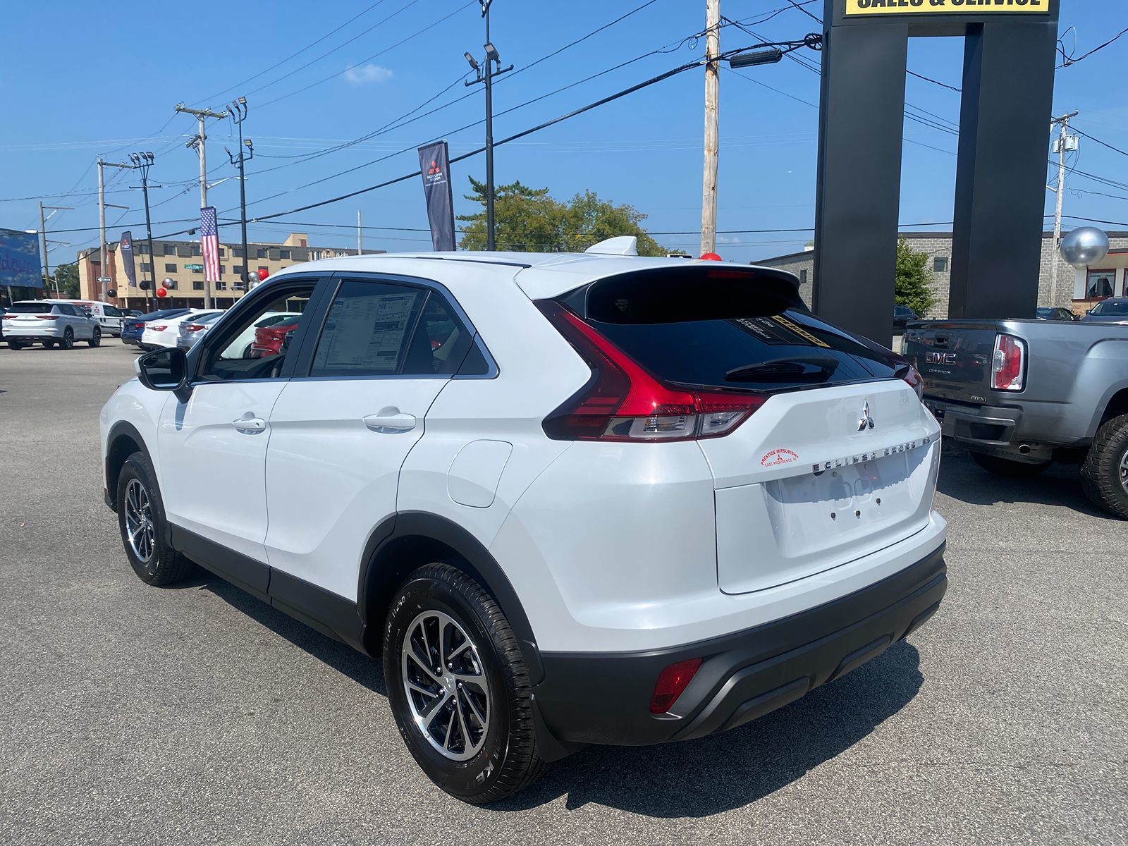 2024 Mitsubishi Eclipse Cross ES 3