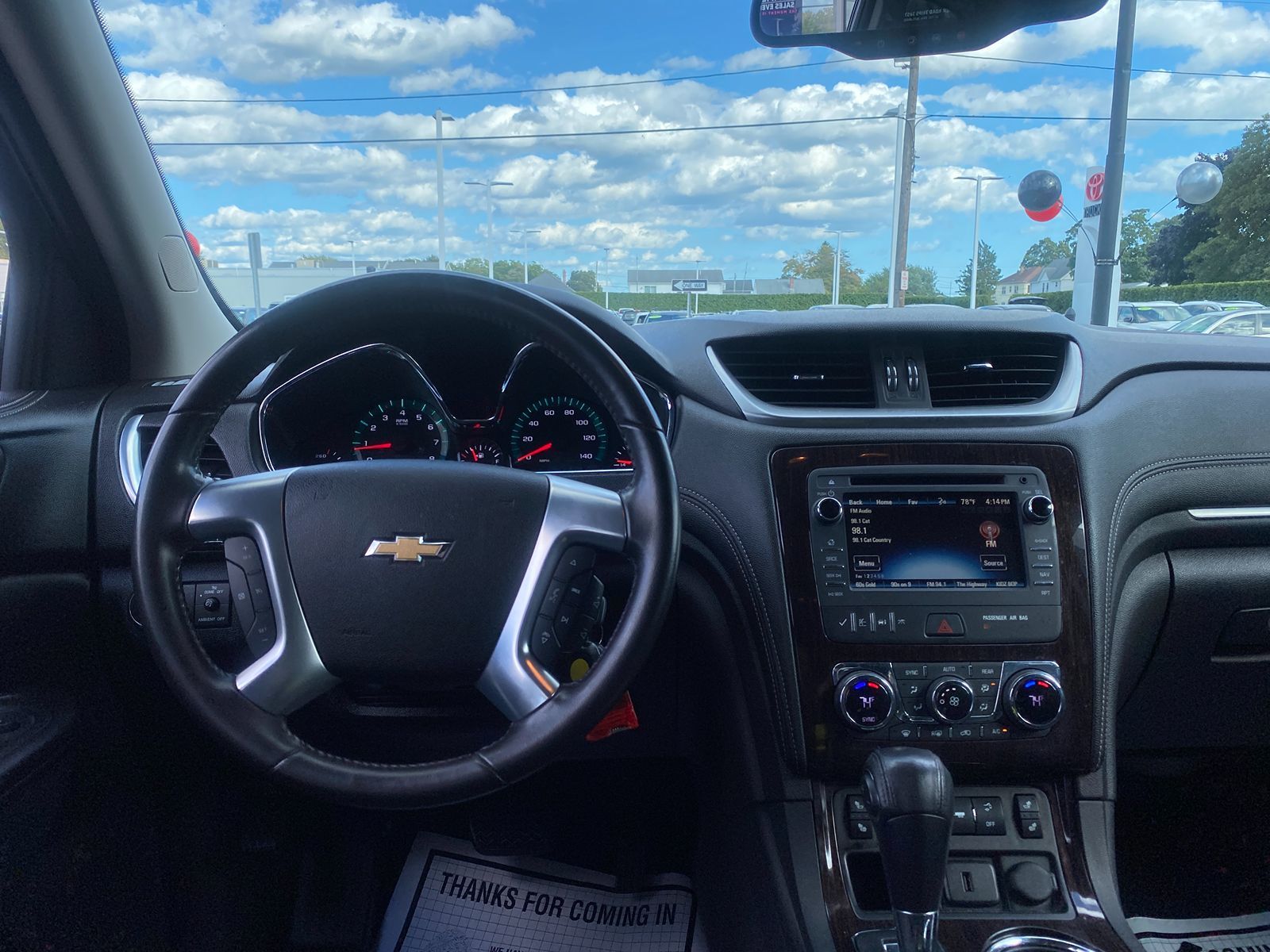 2017 Chevrolet Traverse LT 14