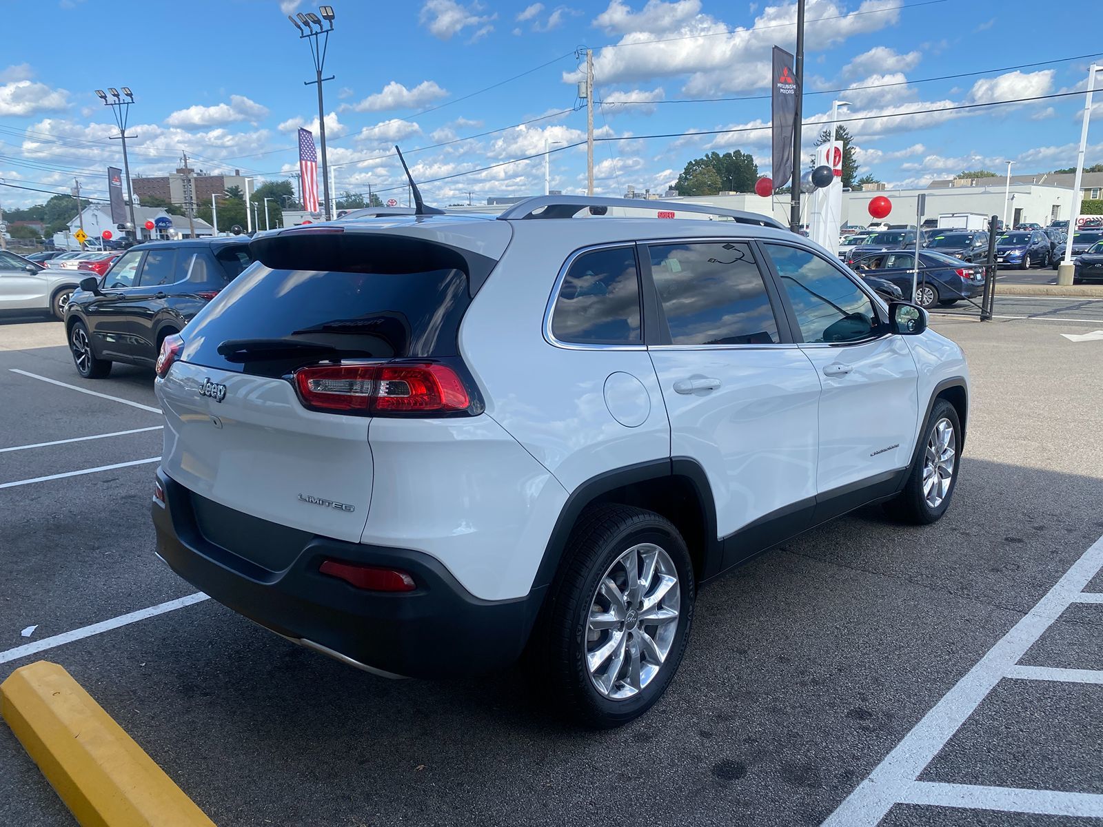 2017 Jeep Cherokee Limited 3