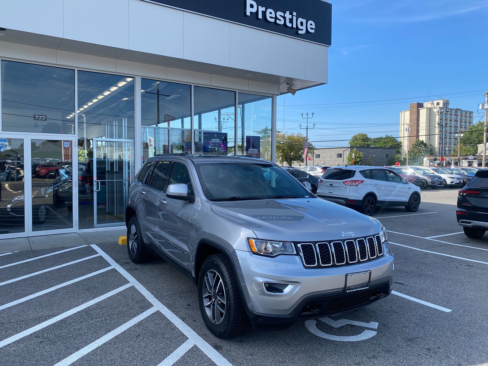 2020 Jeep Grand Cherokee North 39