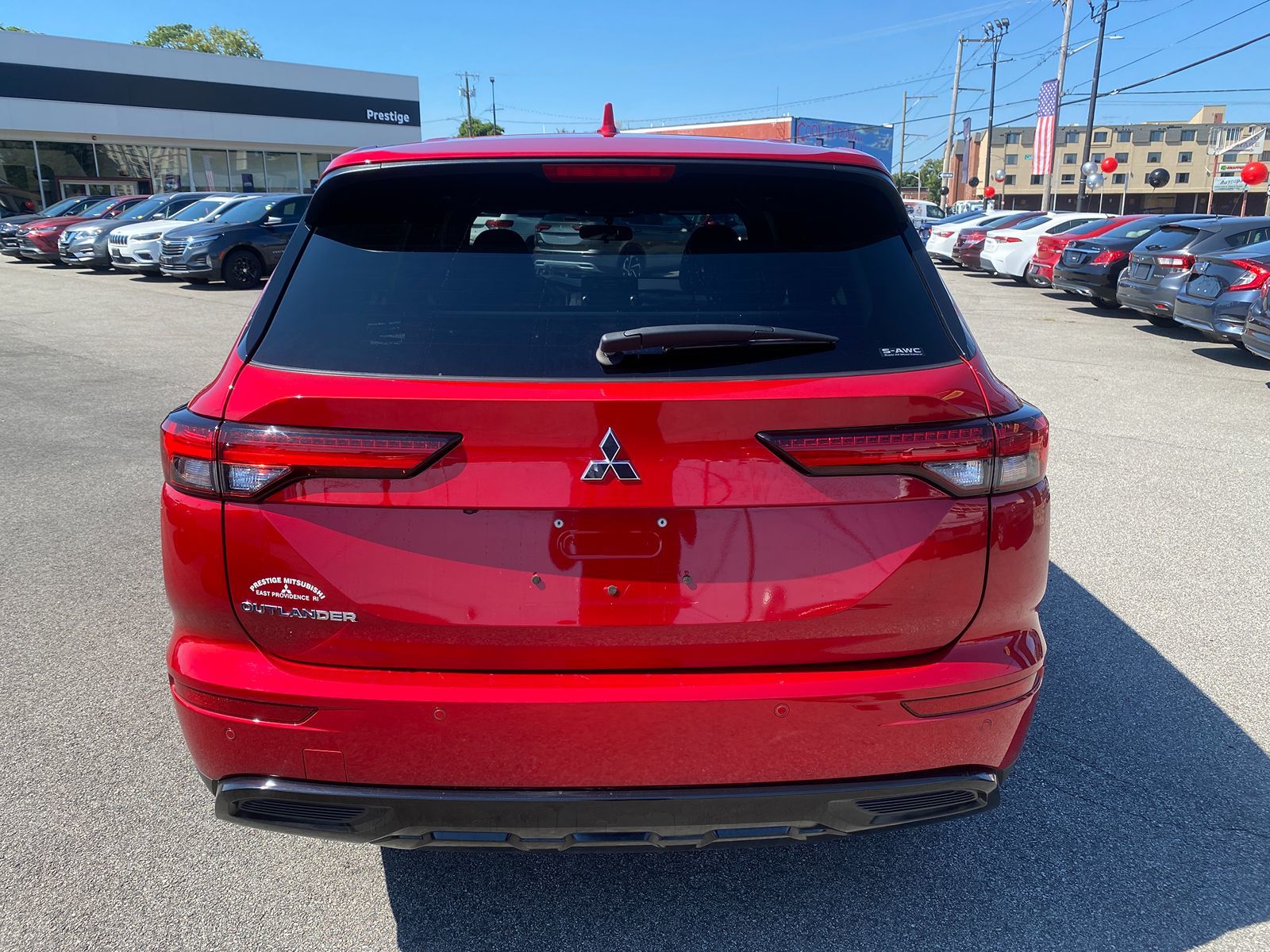 2022 Mitsubishi Outlander Black Edition 10