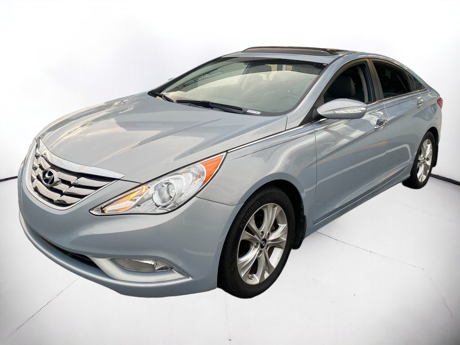 2011 Hyundai Sonata Ltd w/17" Wheels 2