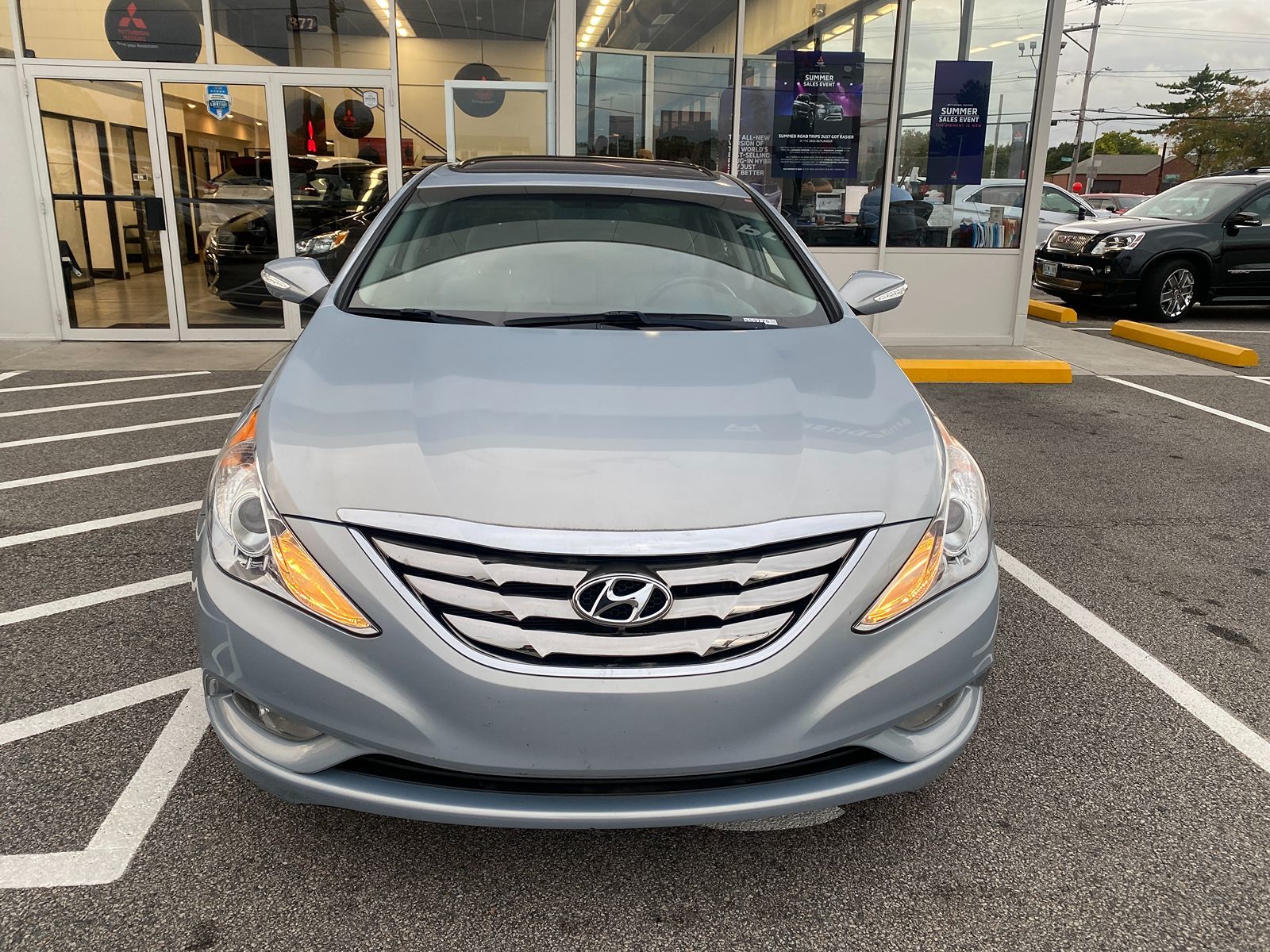 2011 Hyundai Sonata Ltd w/17" Wheels 8