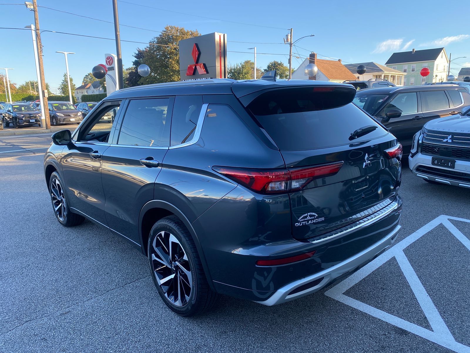 2024 Mitsubishi Outlander SEL 3