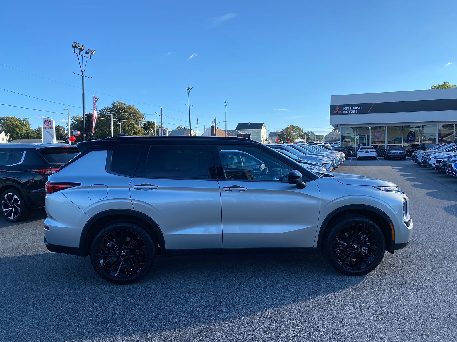 2024 Mitsubishi Outlander SEL Black Edition 6