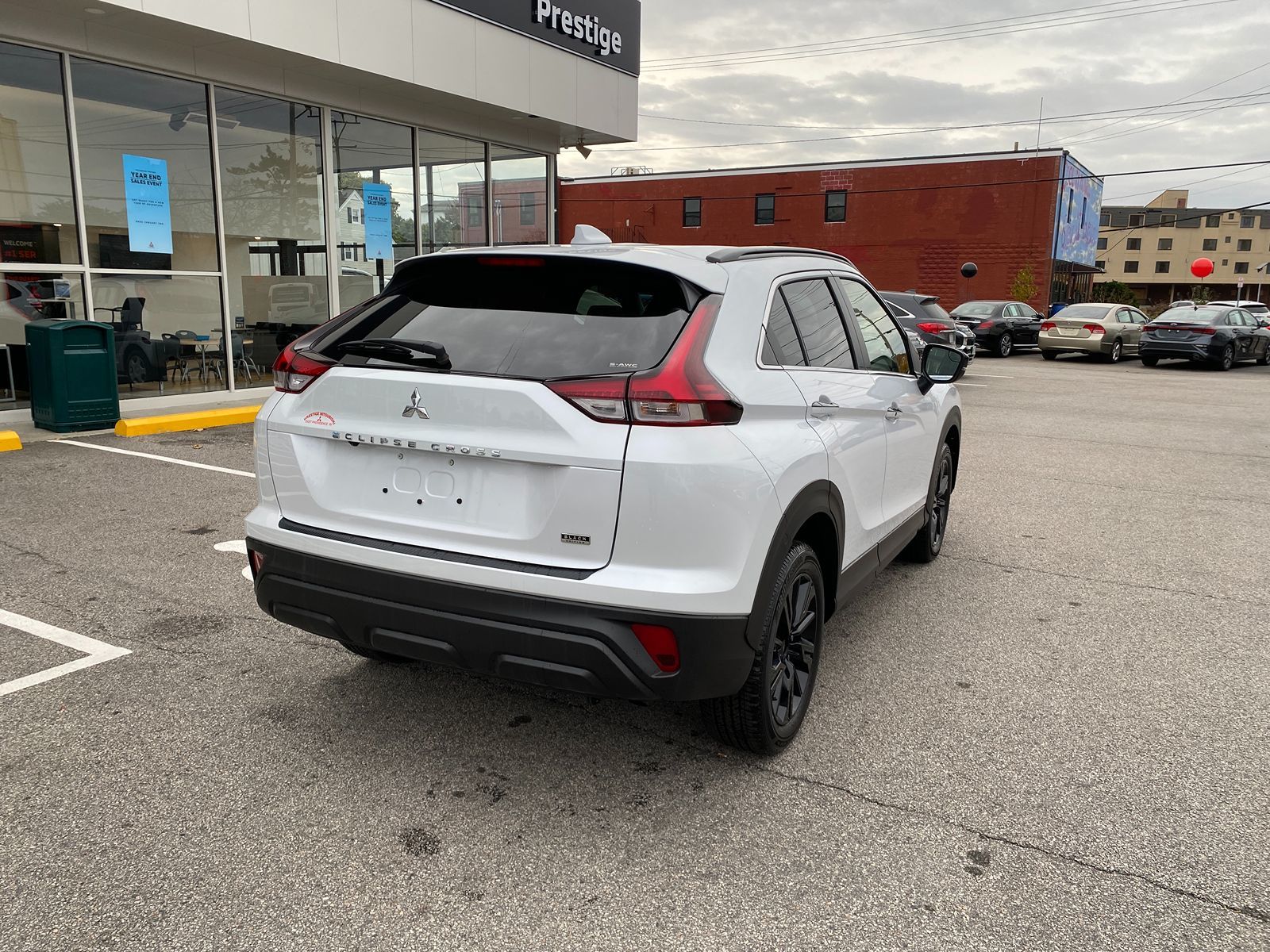 2024 Mitsubishi Eclipse Cross Black Edition 8