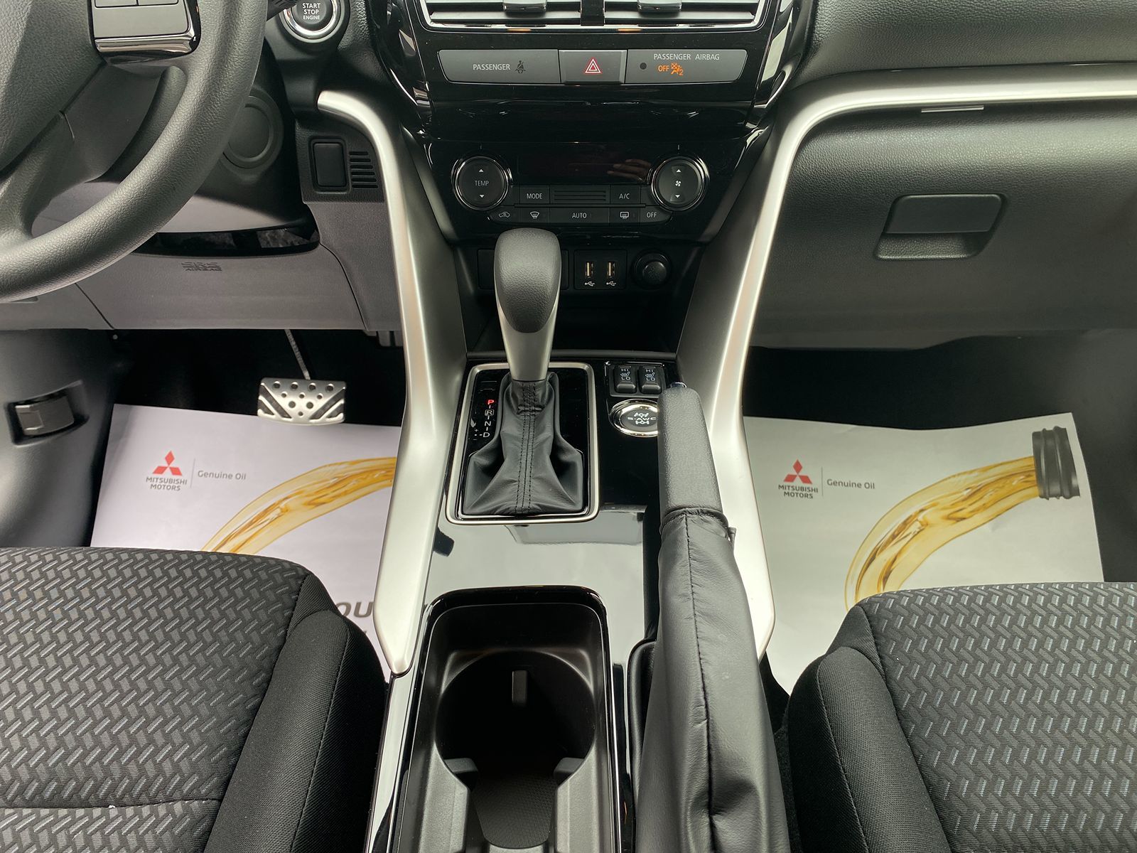 2024 Mitsubishi Eclipse Cross Black Edition 22