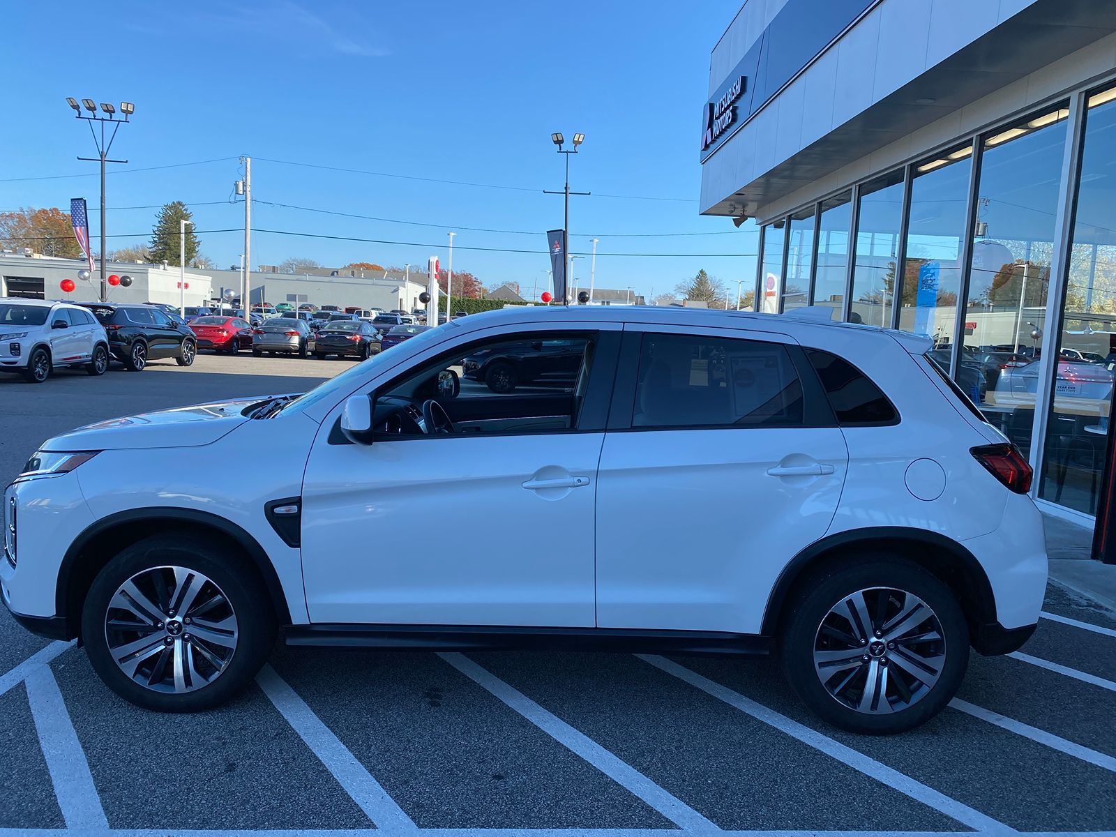 2020 Mitsubishi Outlander Sport ES 2.0 7