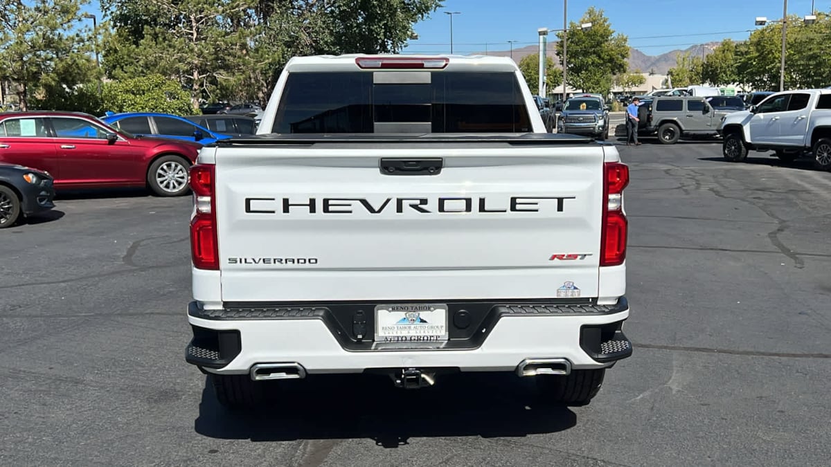 2022 Chevrolet Silverado 1500 RST 6