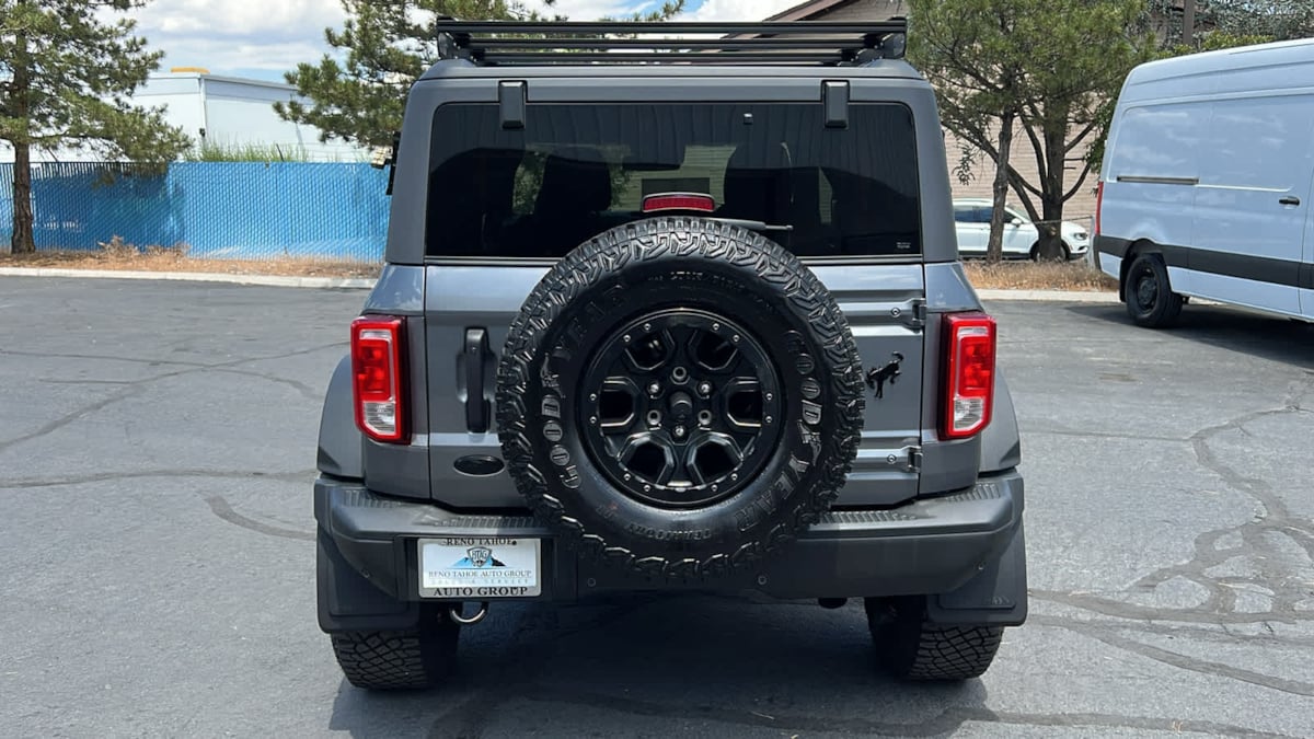 2022 Ford Bronco Black Diamond 6