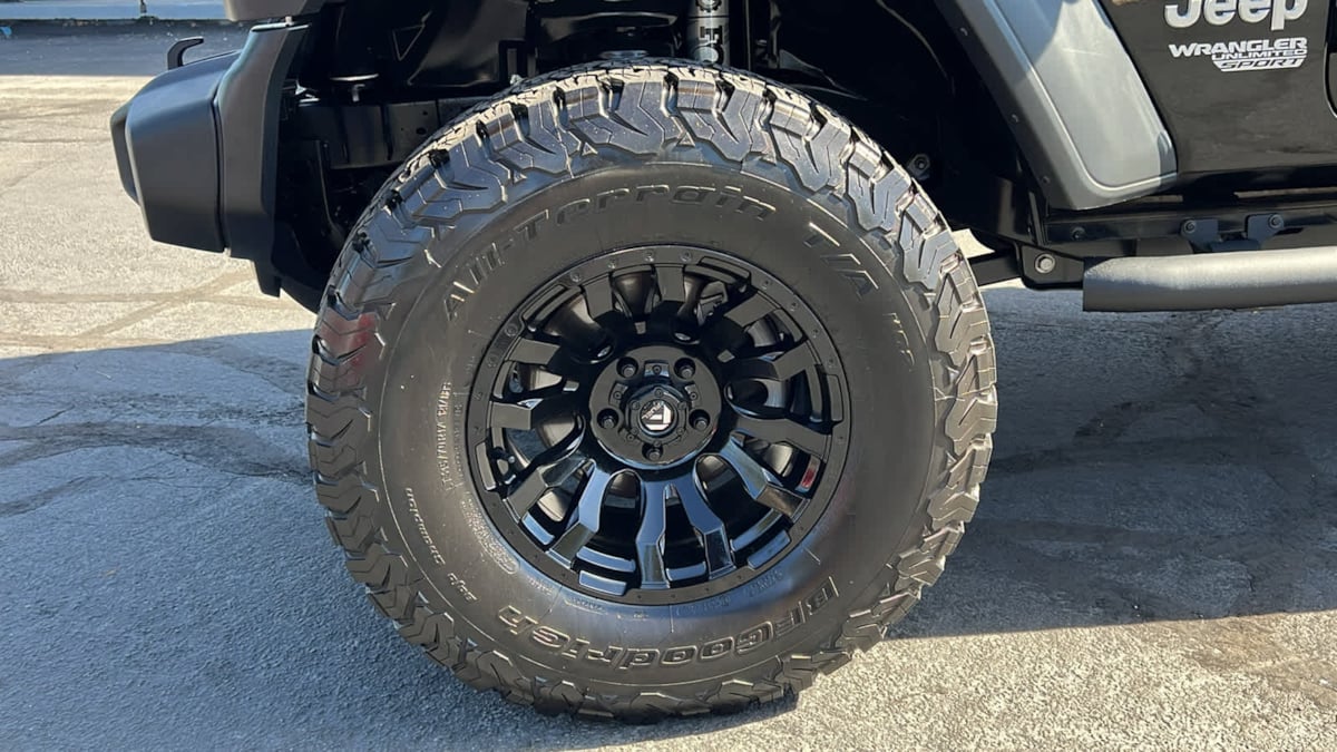 2019 Jeep Wrangler Unlimited Sport S 9